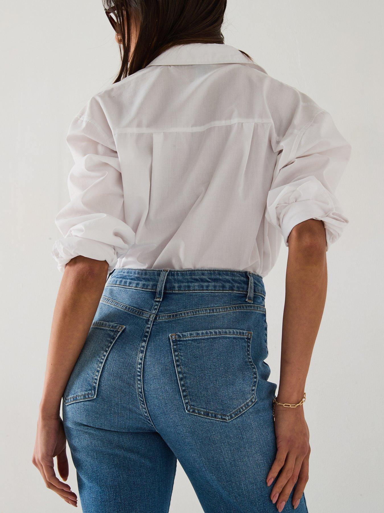 Image 4 of 6 of V by Very Flare Jeans With Front Patch Pockets - Mid Wash