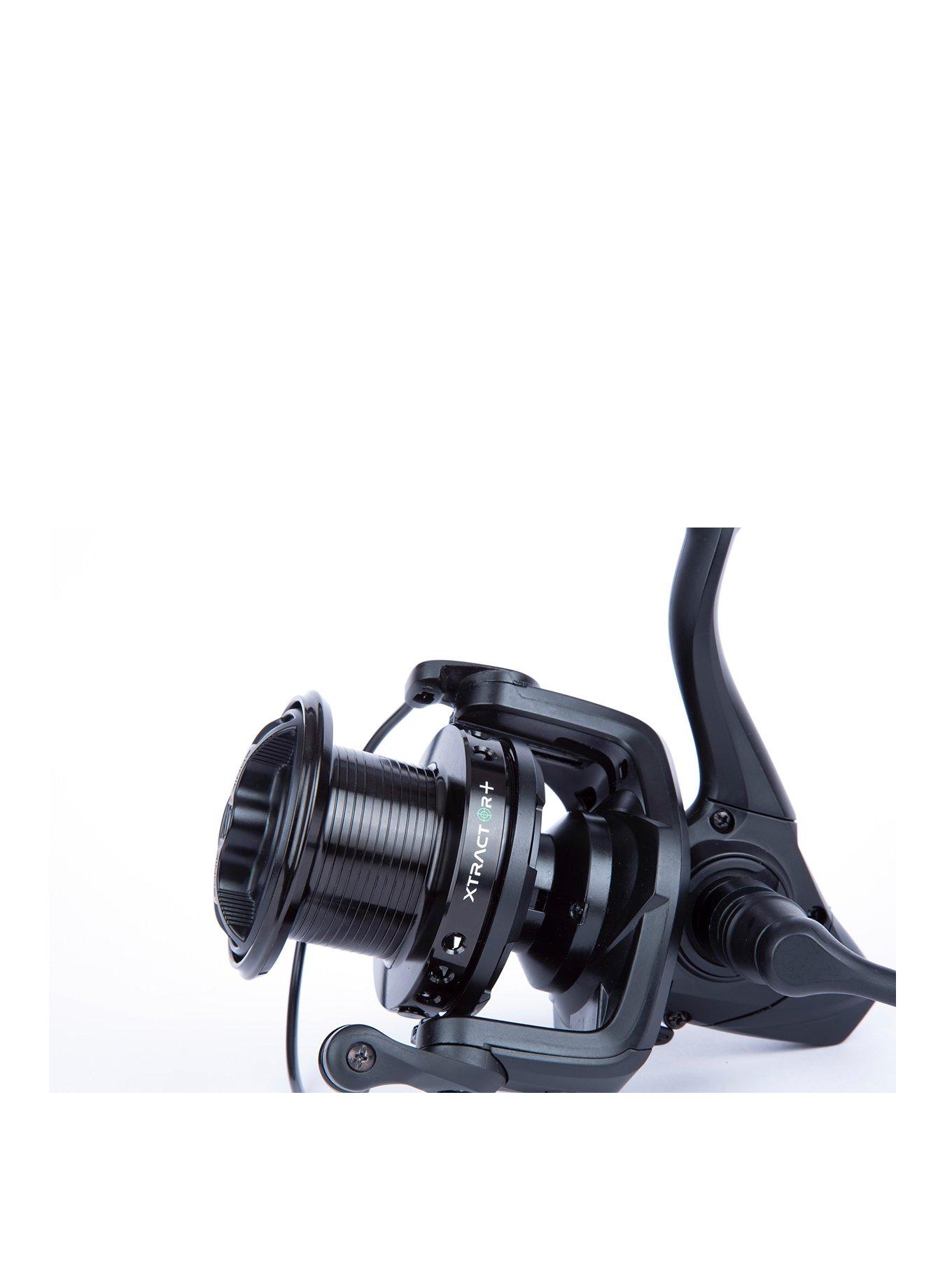 Image 2 of 4 of Sonik Xtractor+ 5000 Fishing Reel