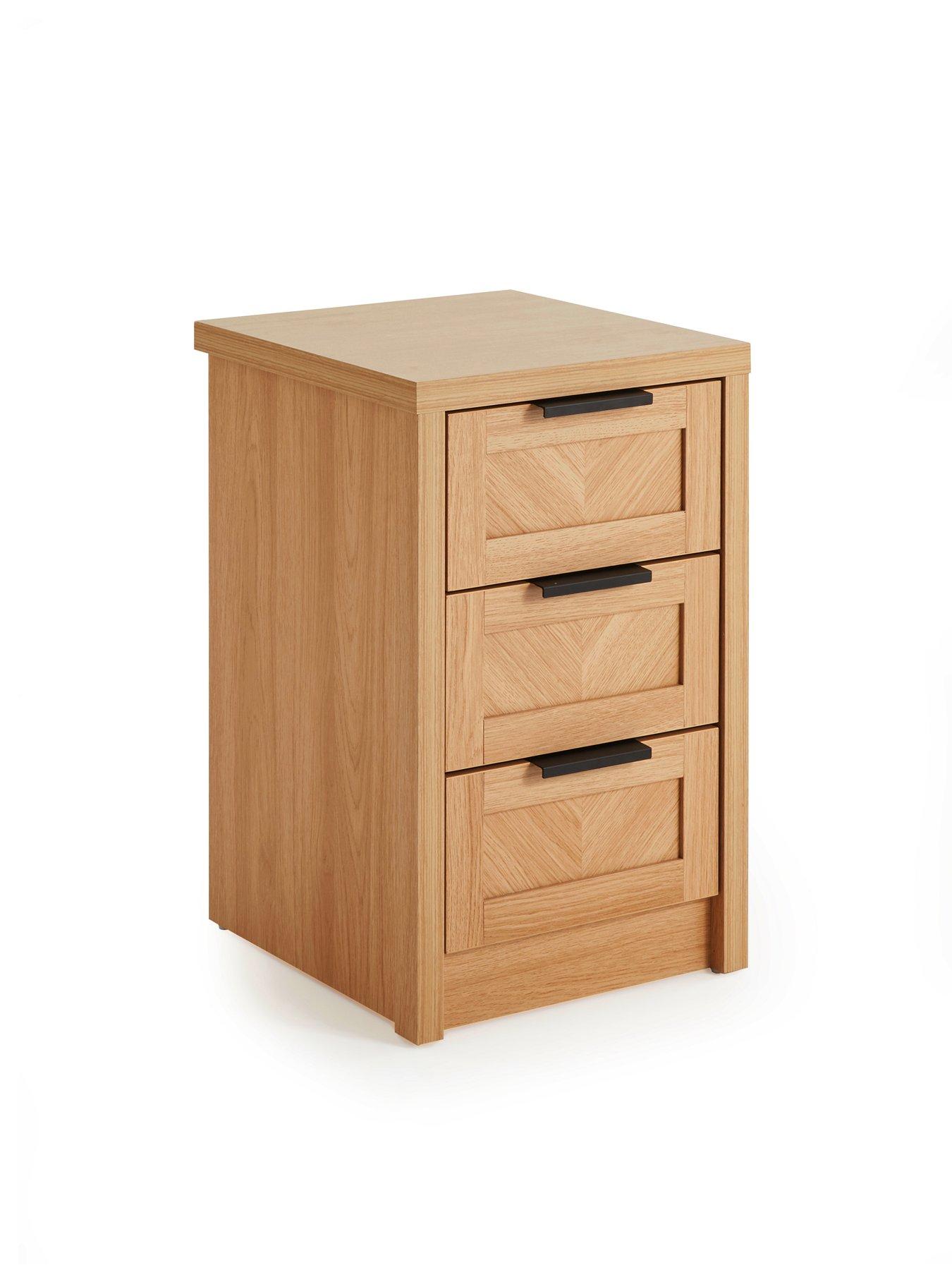 Image 3 of 7 of Very Home Chevry 3 Drawer Bedside Chest - Oak