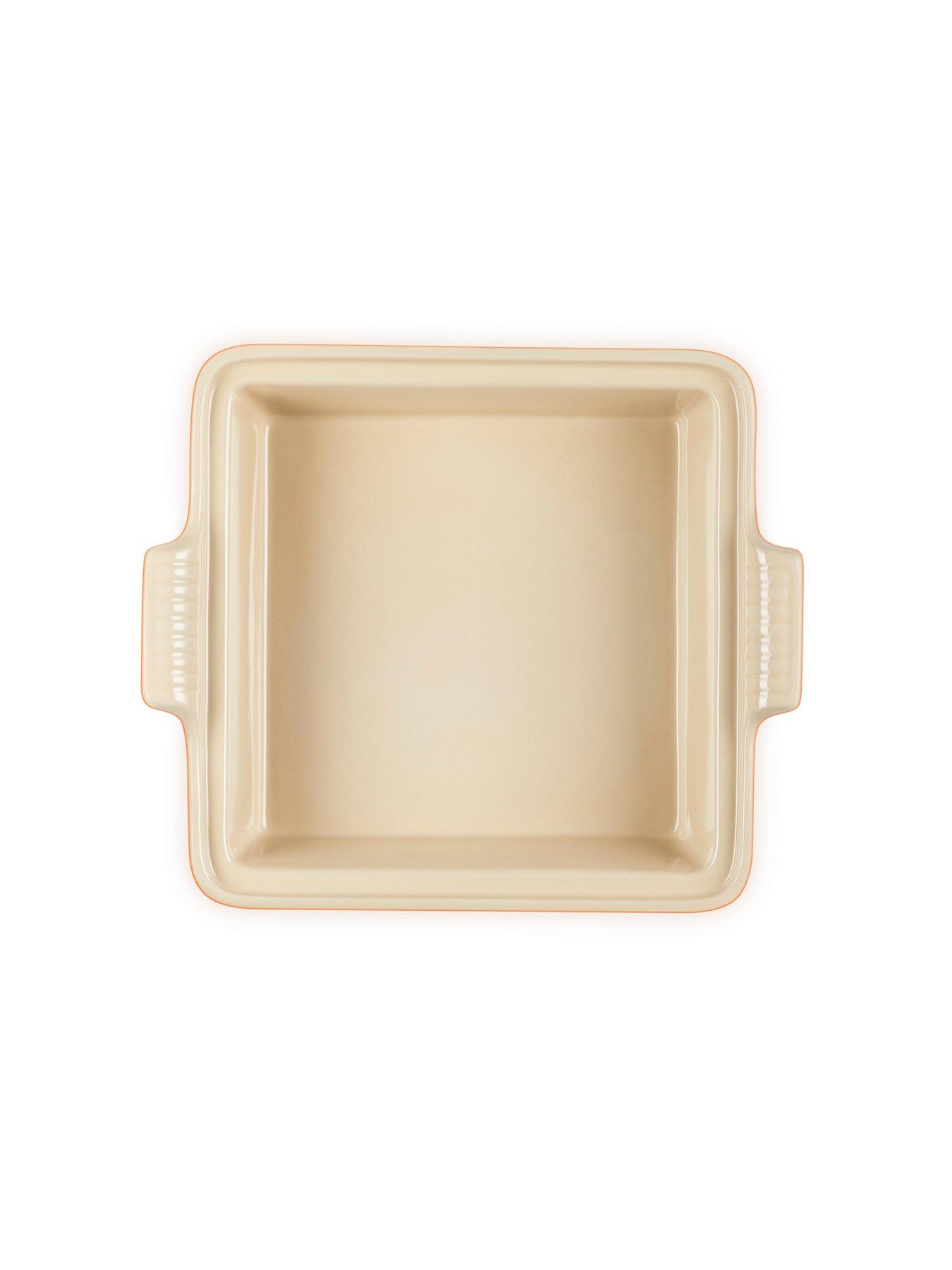 Image 6 of 6 of Le Creuset 23cm Heritage Square Dish With Lid