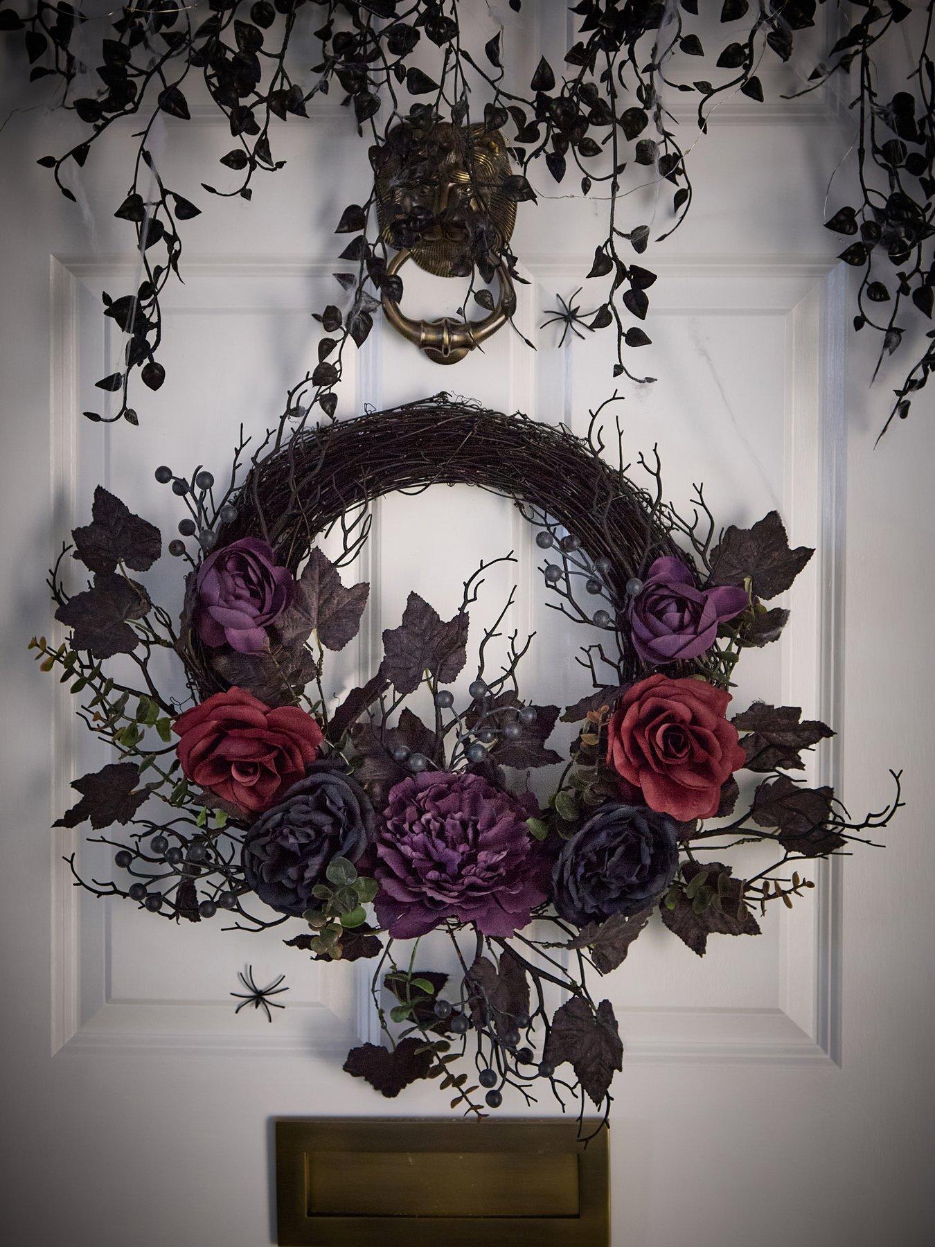 Very Home Halloween Rattan Wreath