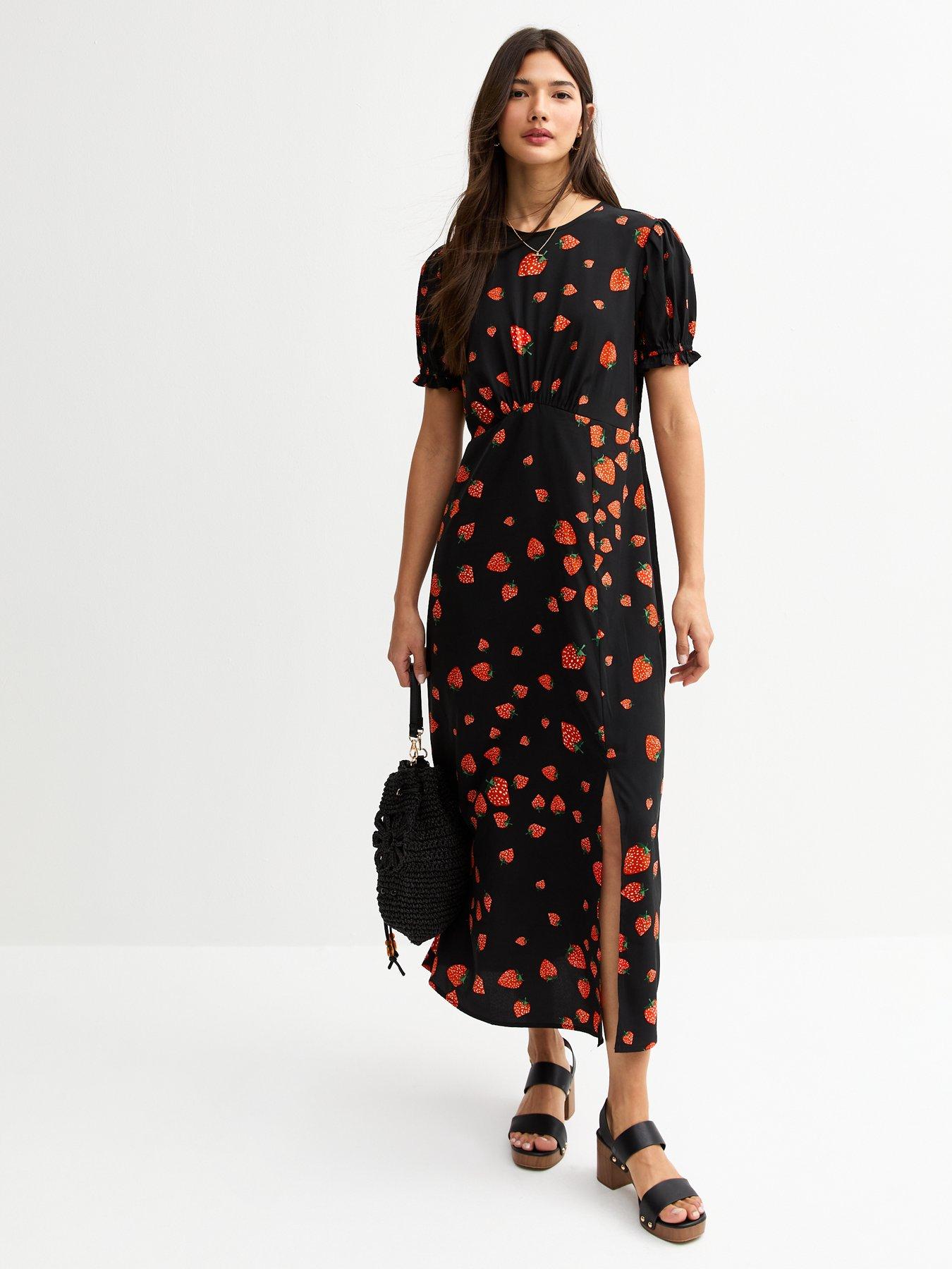 undefined Black Strawberry Print Short Sleeve Midi Dress