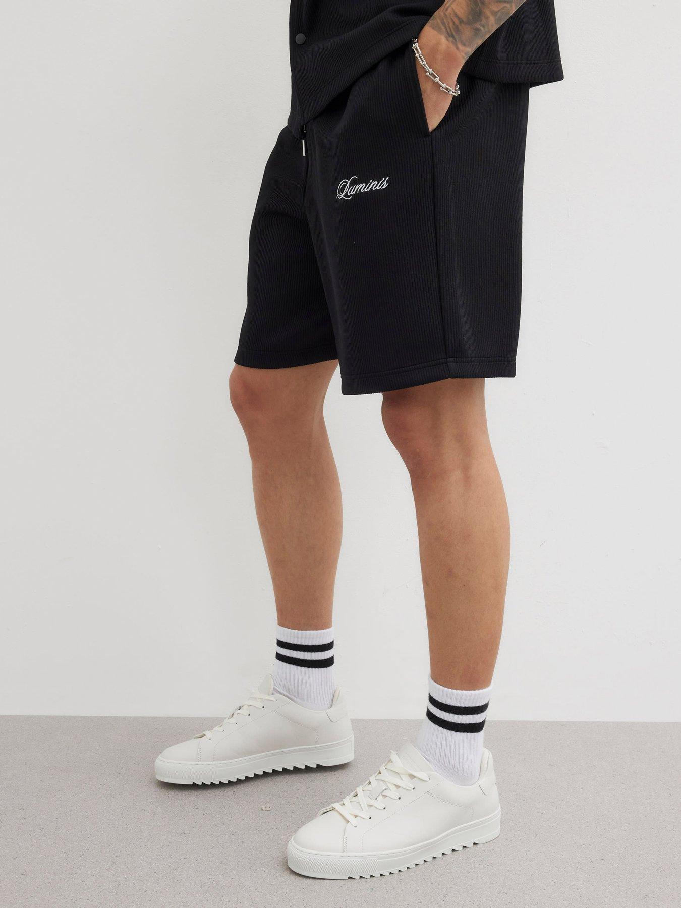 undefined Regular Fit Quilted Luminis Shorts - Black