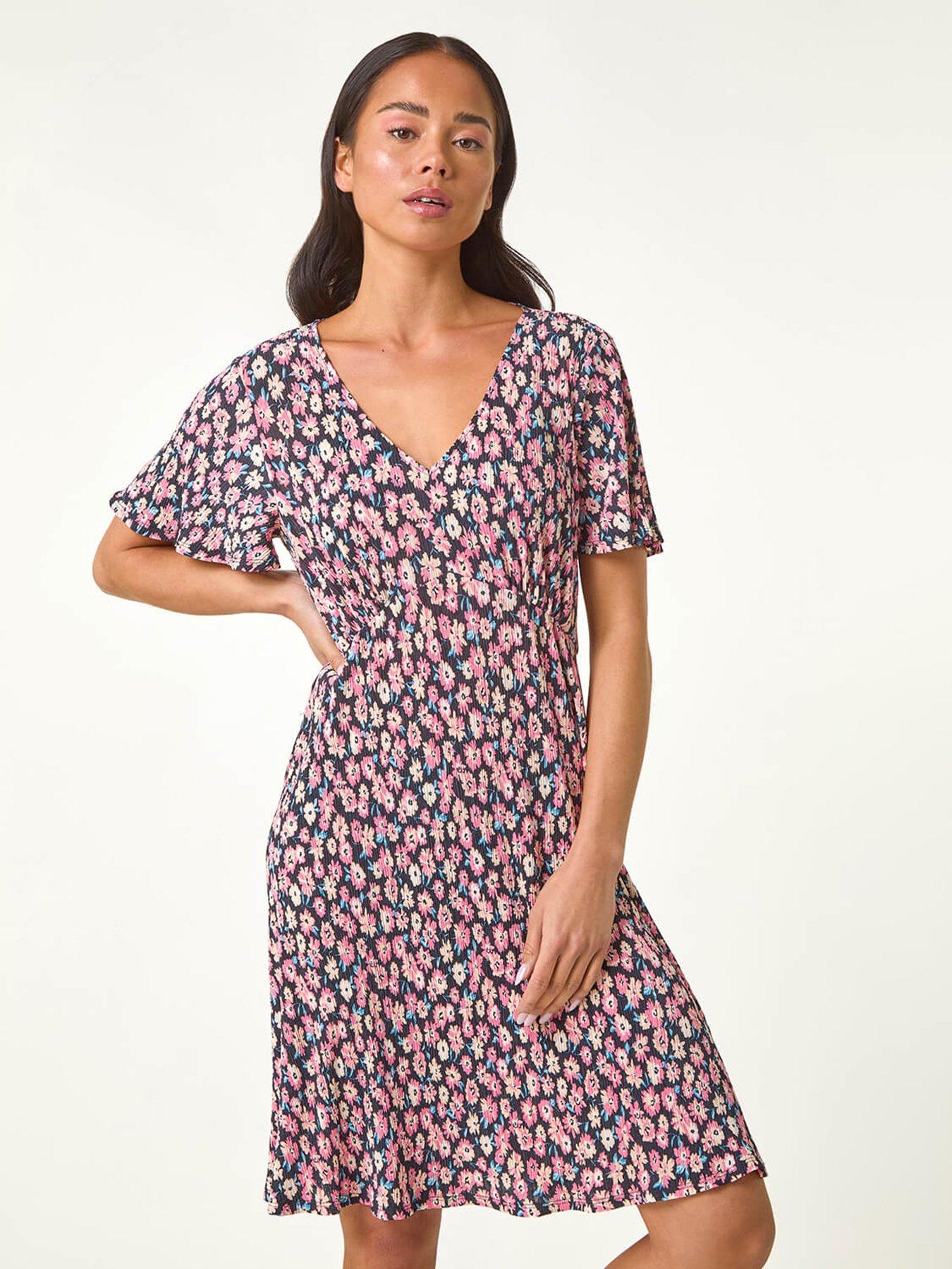 undefined Petite Ditsy Floral Print Pleat Dress - Black