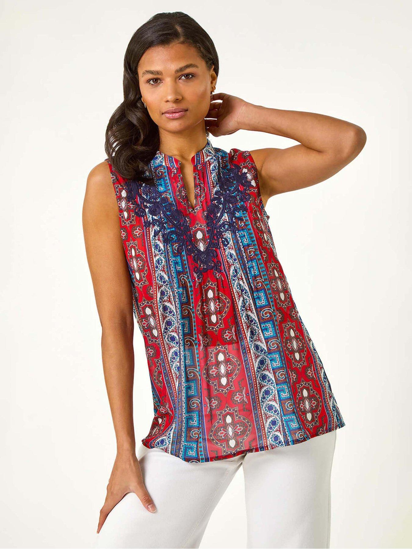 undefined Embroidered Abstract Print V-neck Top - Red