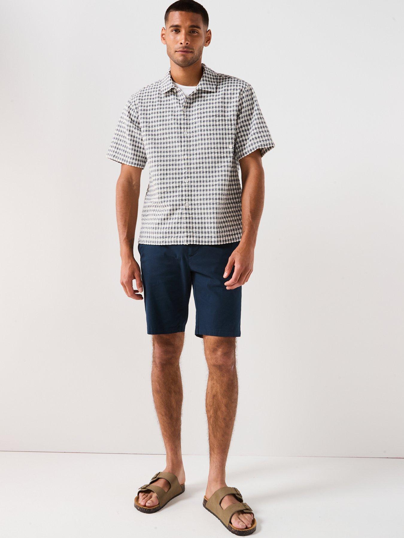 Image 3 of 5 of Farah Kegan Gingham Boxy Short Sleeve Shirt- Navy
