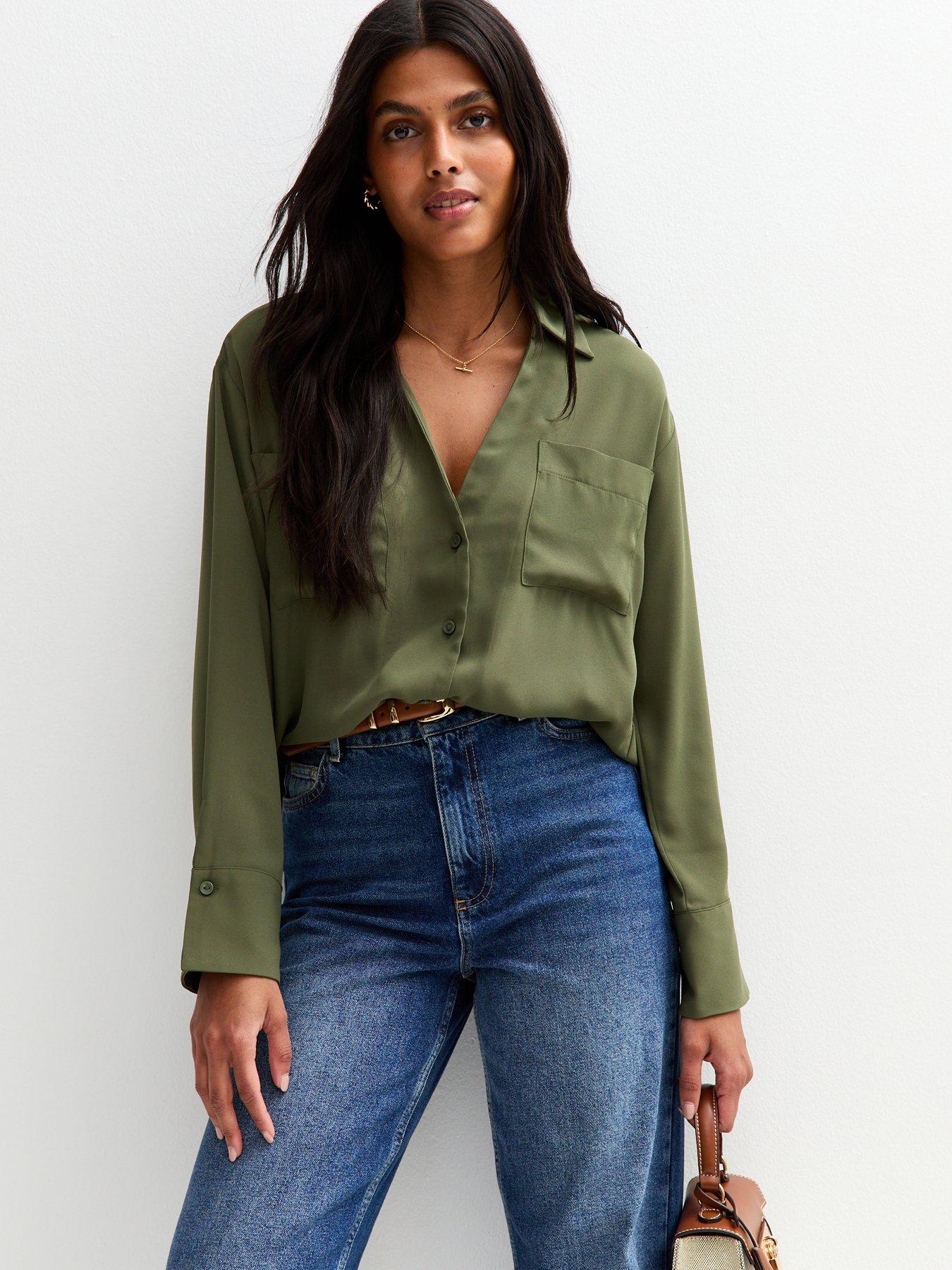 undefined V-Neck Curved Hem Shirt - Green