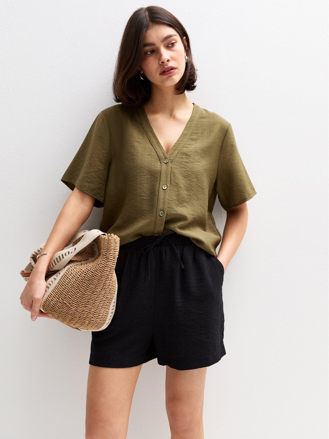 undefined Crinkle Texture Relaxed Shorts - Black