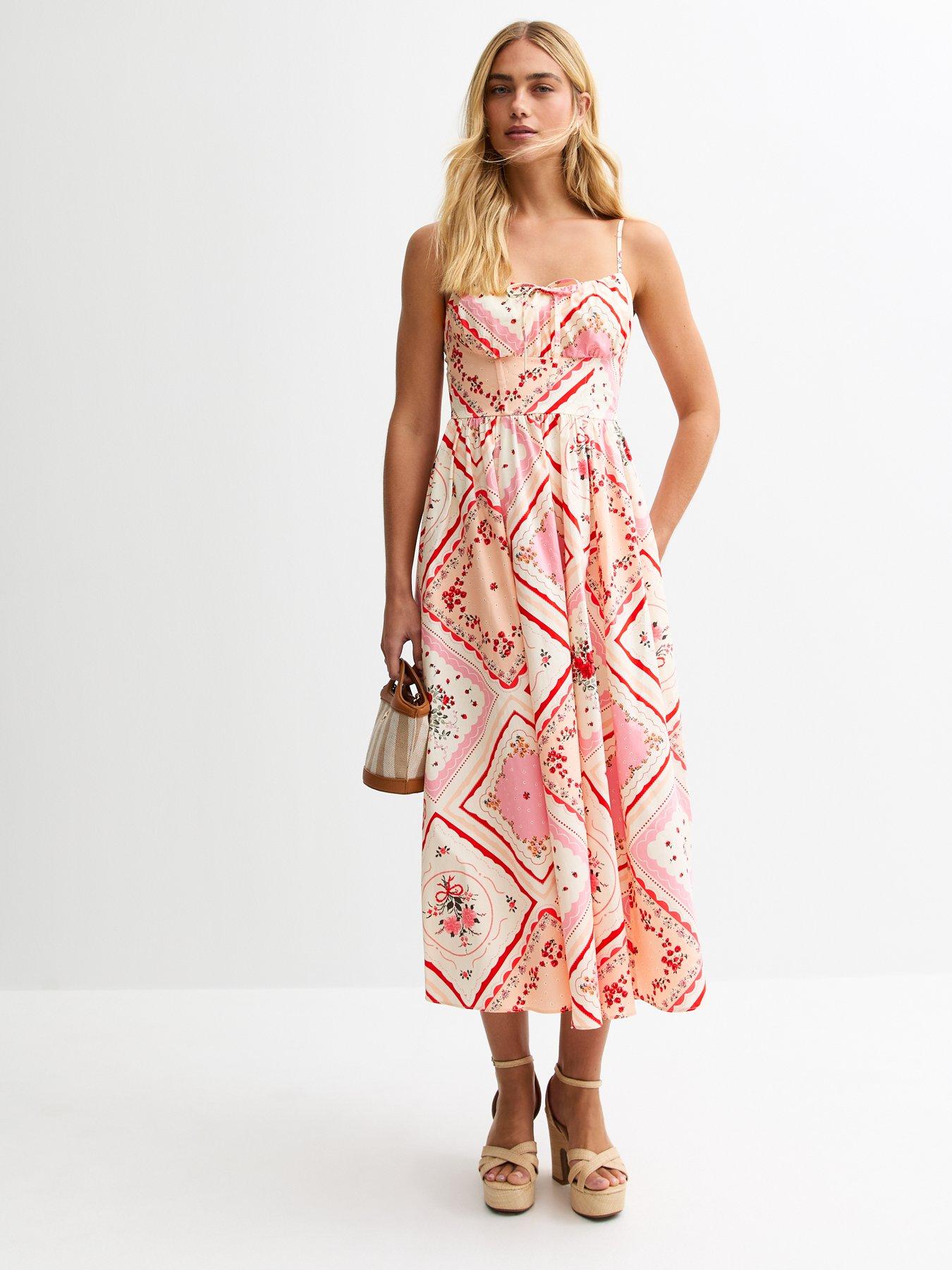 Image 3 of 5 of New Look Patchwork Print Corset Midi Dress - Pink