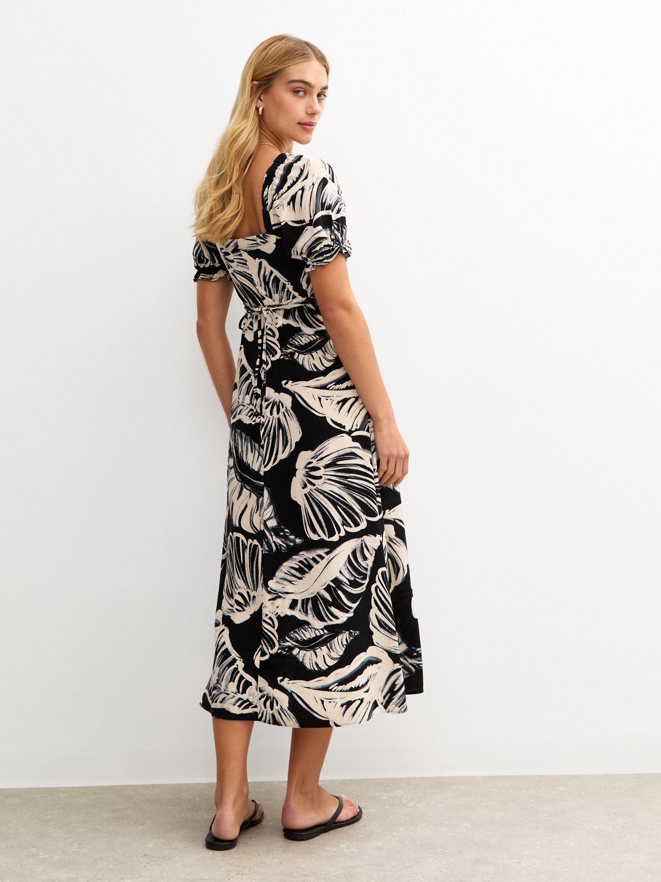 Image 2 of 4 of New Look Shell Print Milkmaid Midi Dress - Black