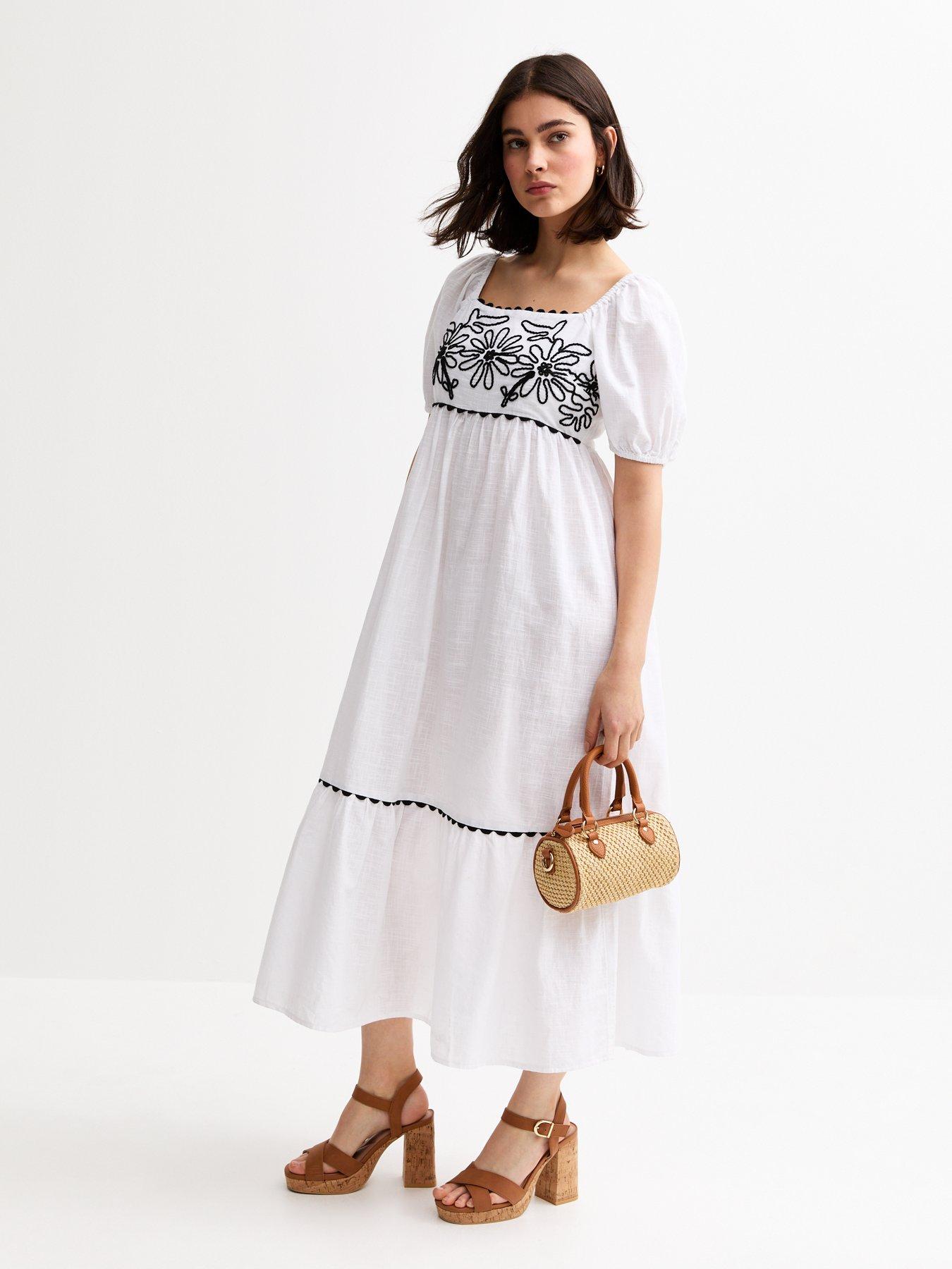 Image 3 of 4 of New Look White Floral Embroidered Smock Midi Dress