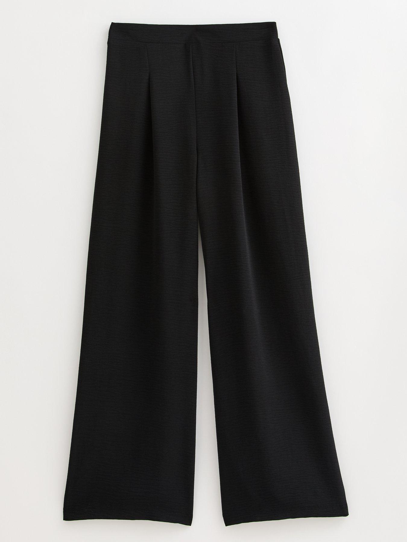 Image 5 of 5 of New Look Black Pleated Front Wide Leg Trousers