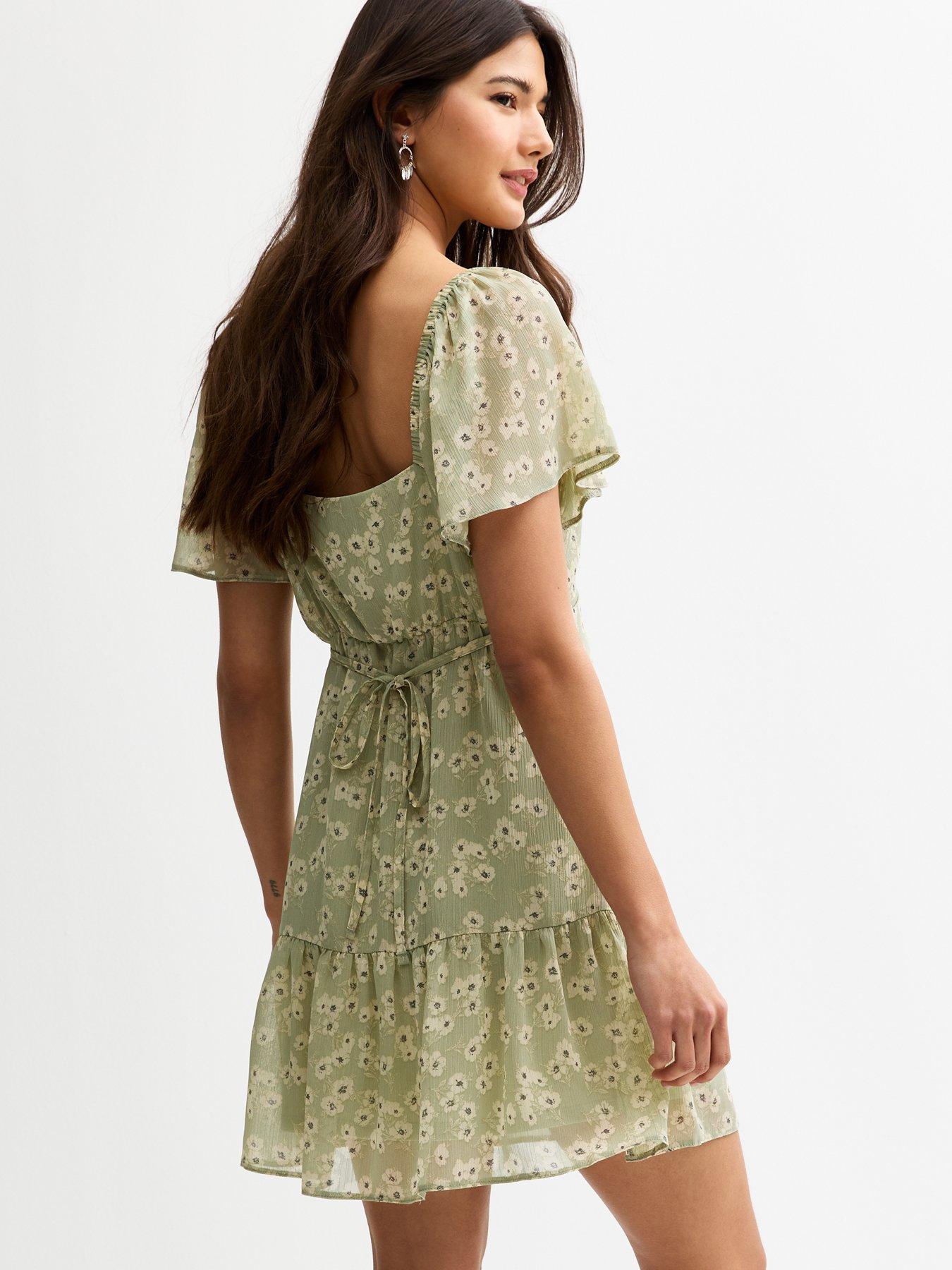 New Look Daisy Print Tiered Hem Chiffon Mini Dress - Green