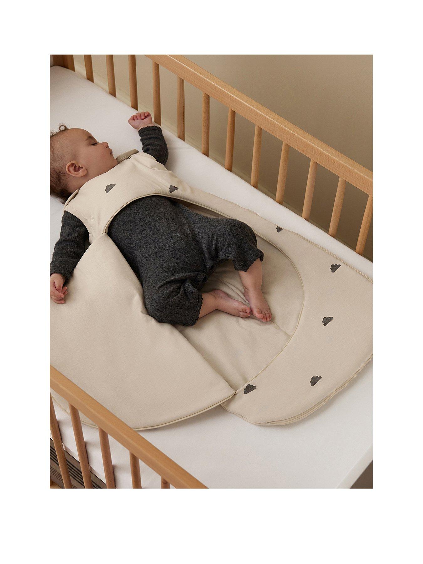 Image 3 of 7 of Snuz SnuzPouch 0-6 months, 2.5 Tog - Sand/Cloud