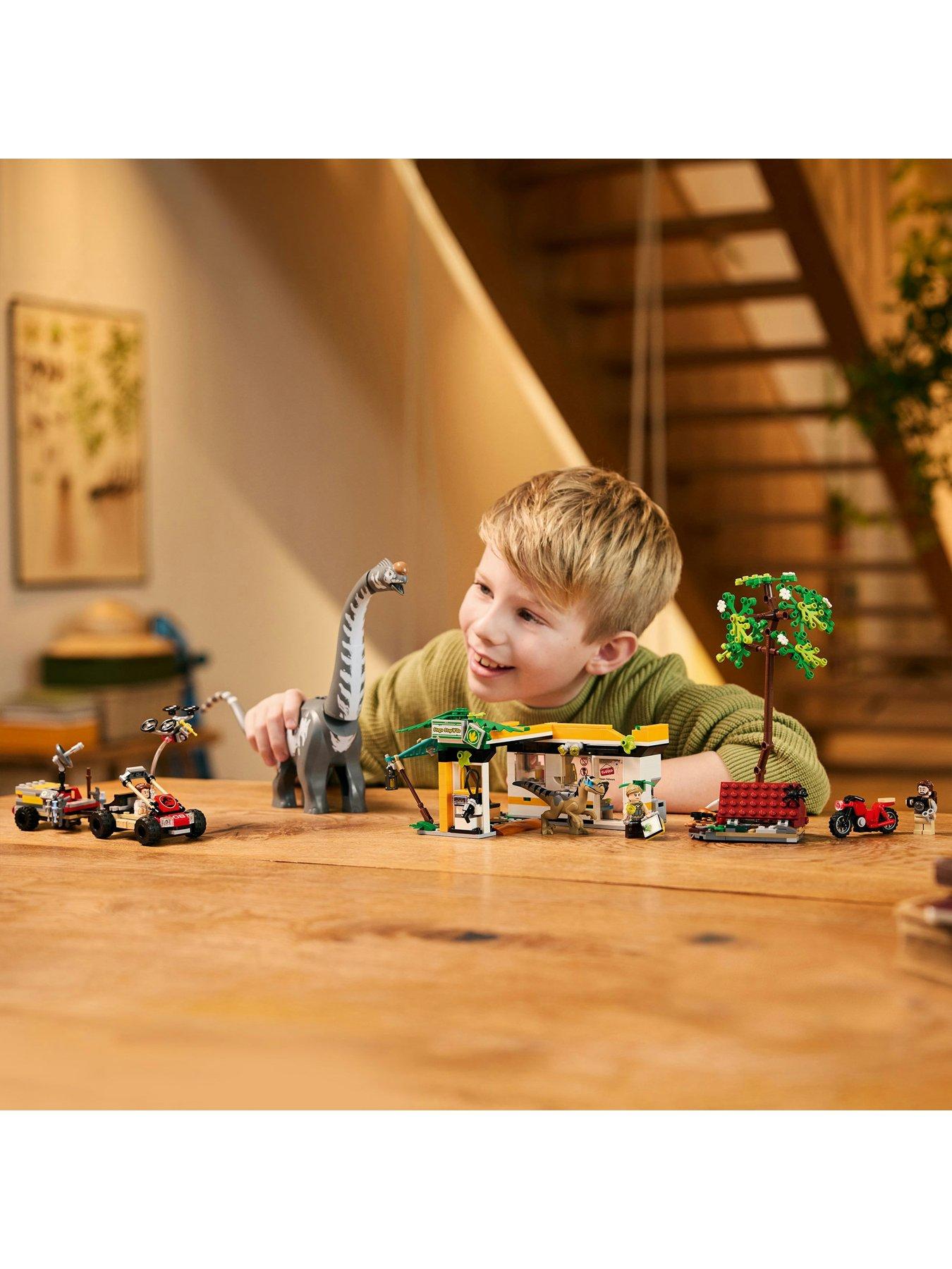 Image 6 of 8 of LEGO Jurassic World Raptor &amp; Titanosaurus Tracking Mission 76973