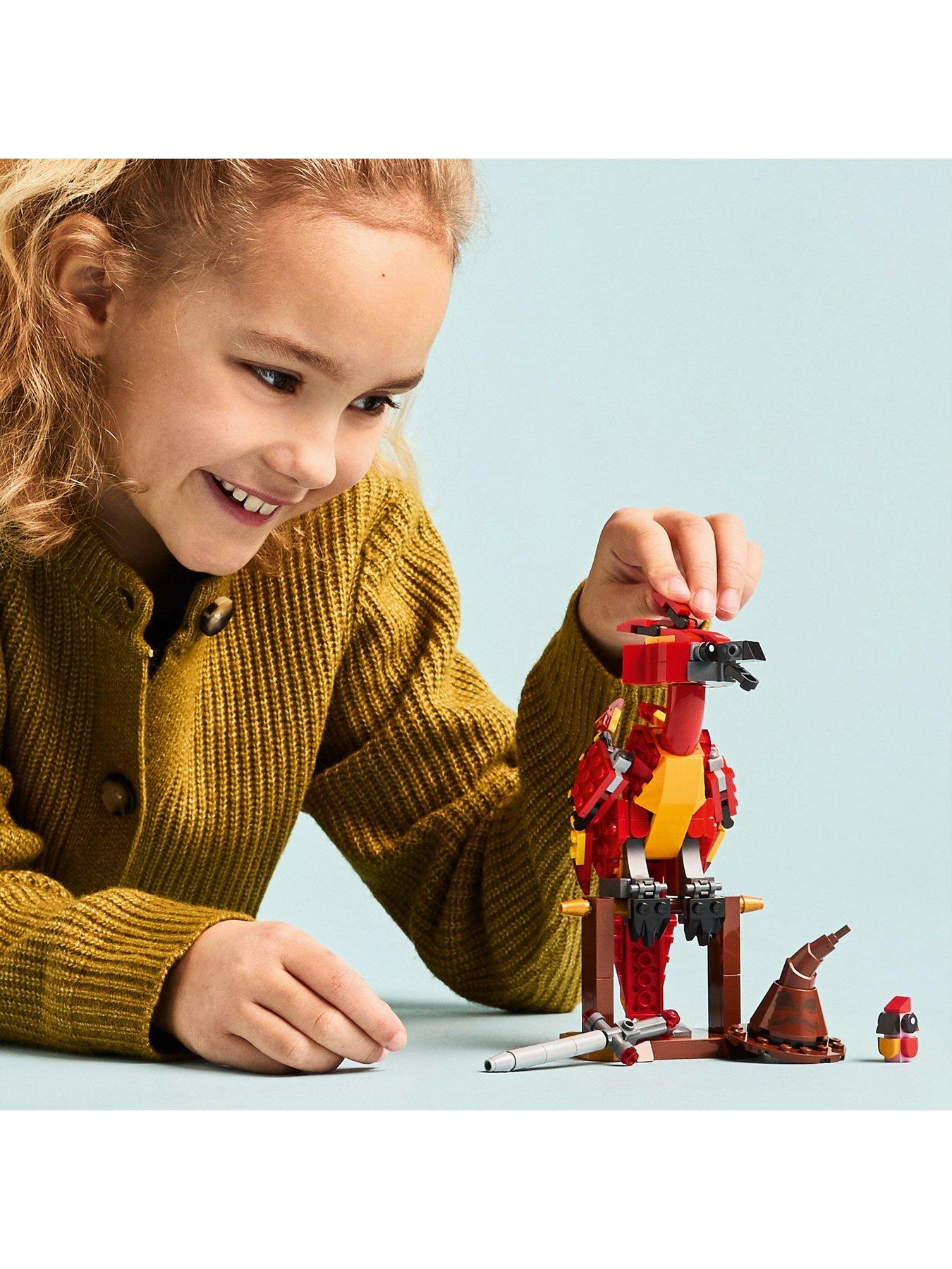 LEGO Harry Potter Fawkes: Dumbledore's Phoenix 76448 Very