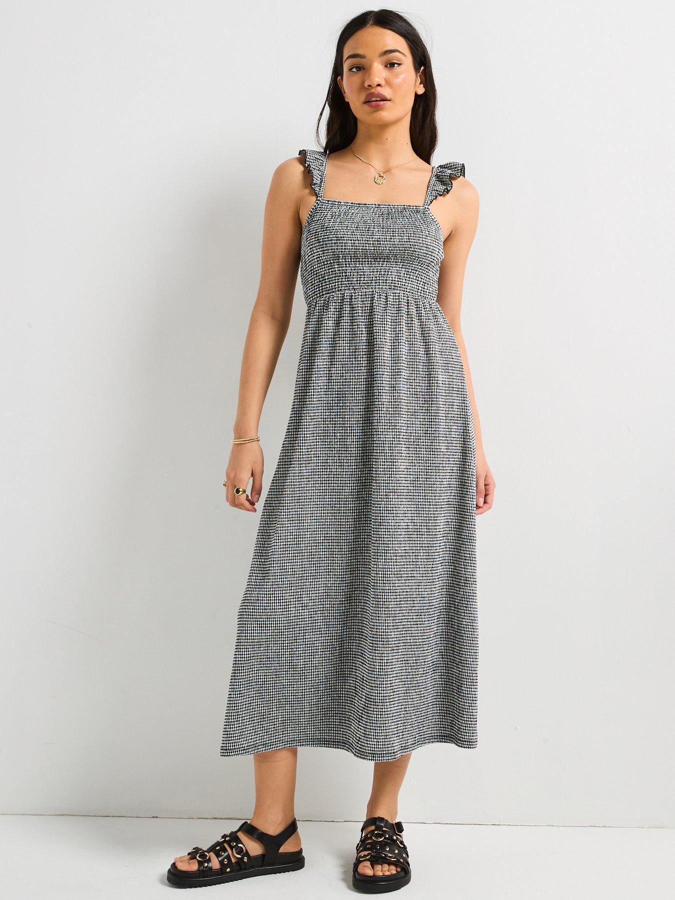 undefined Shirred Bust Midaxi Dress - Black