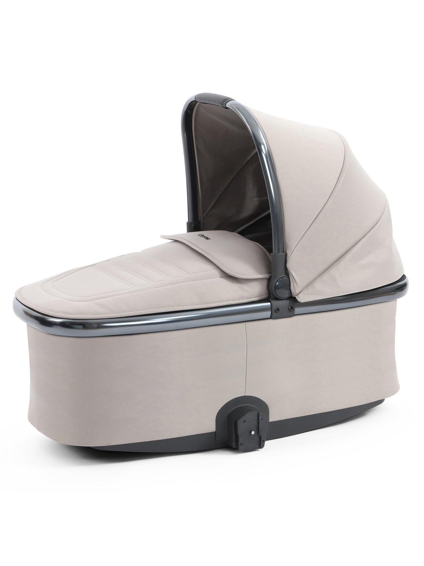 Image 2 of 6 of Oyster 4 Luxury Pushchair Bundle - Stone