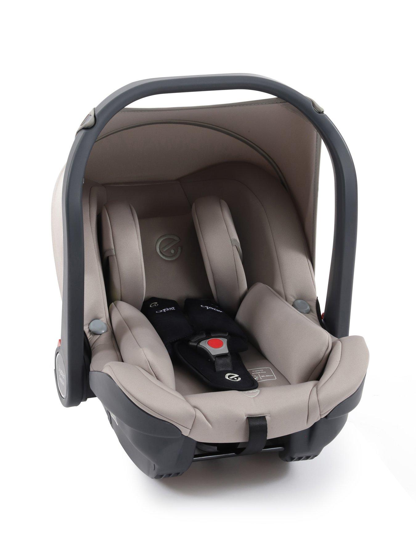 Image 4 of 6 of Oyster 4 Luxury Pushchair Bundle - Stone