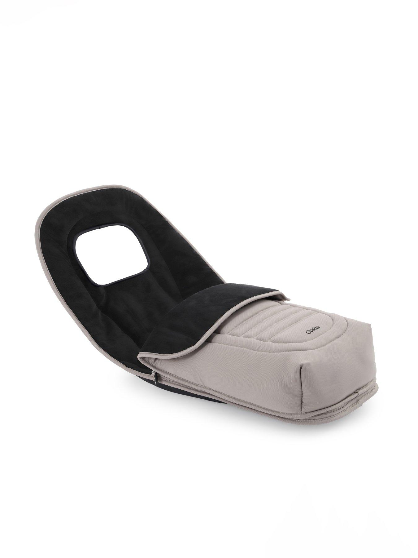 Image 6 of 6 of Oyster 4 Luxury Pushchair Bundle - Stone