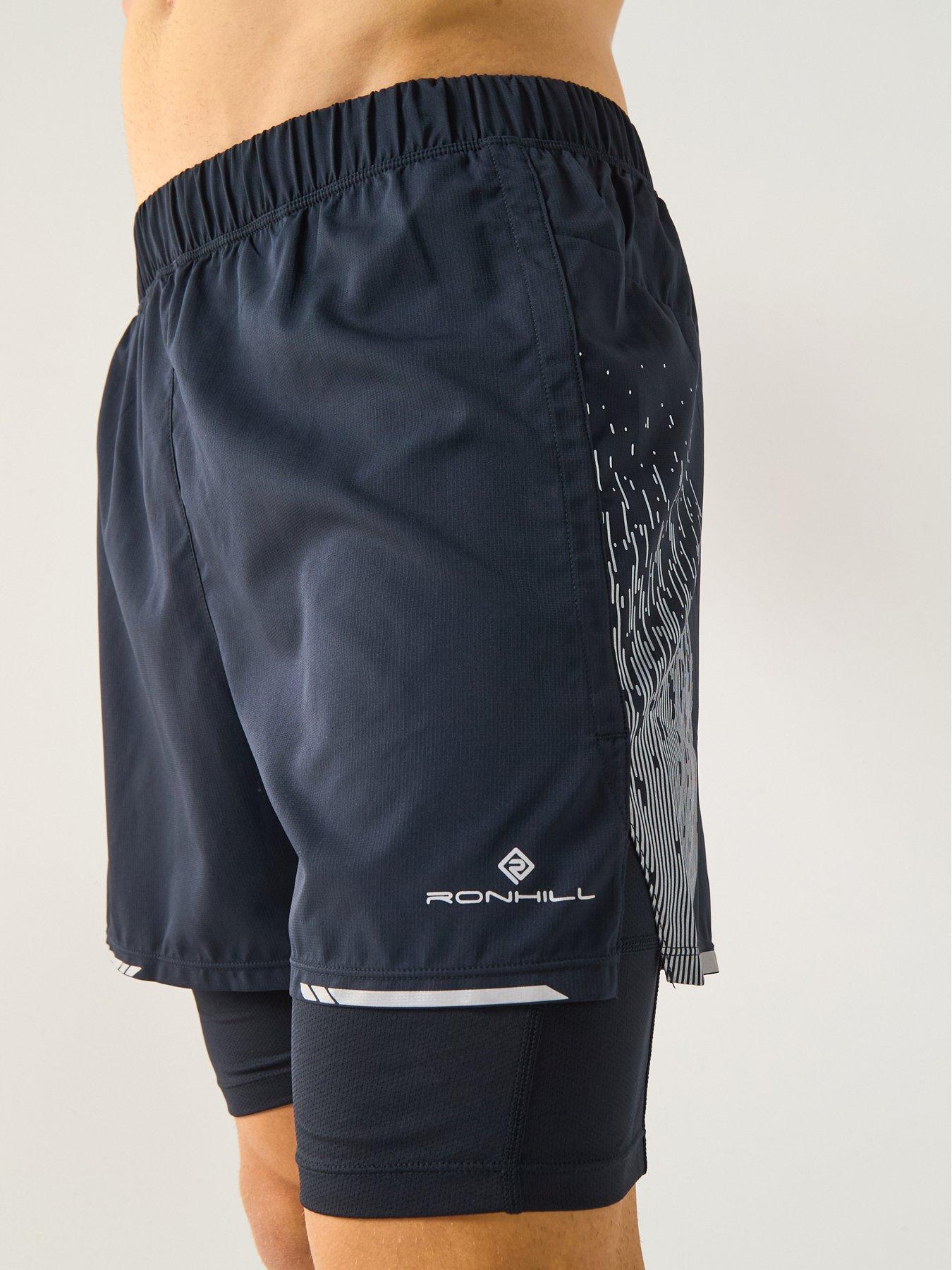 Image 4 of 4 of Ronhill Men's Running Tech Reflect 5inch Twin Short - Black