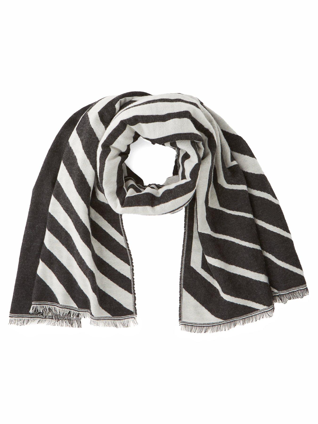 The Very Collection 2 Way Geometric Scarf - Mono
