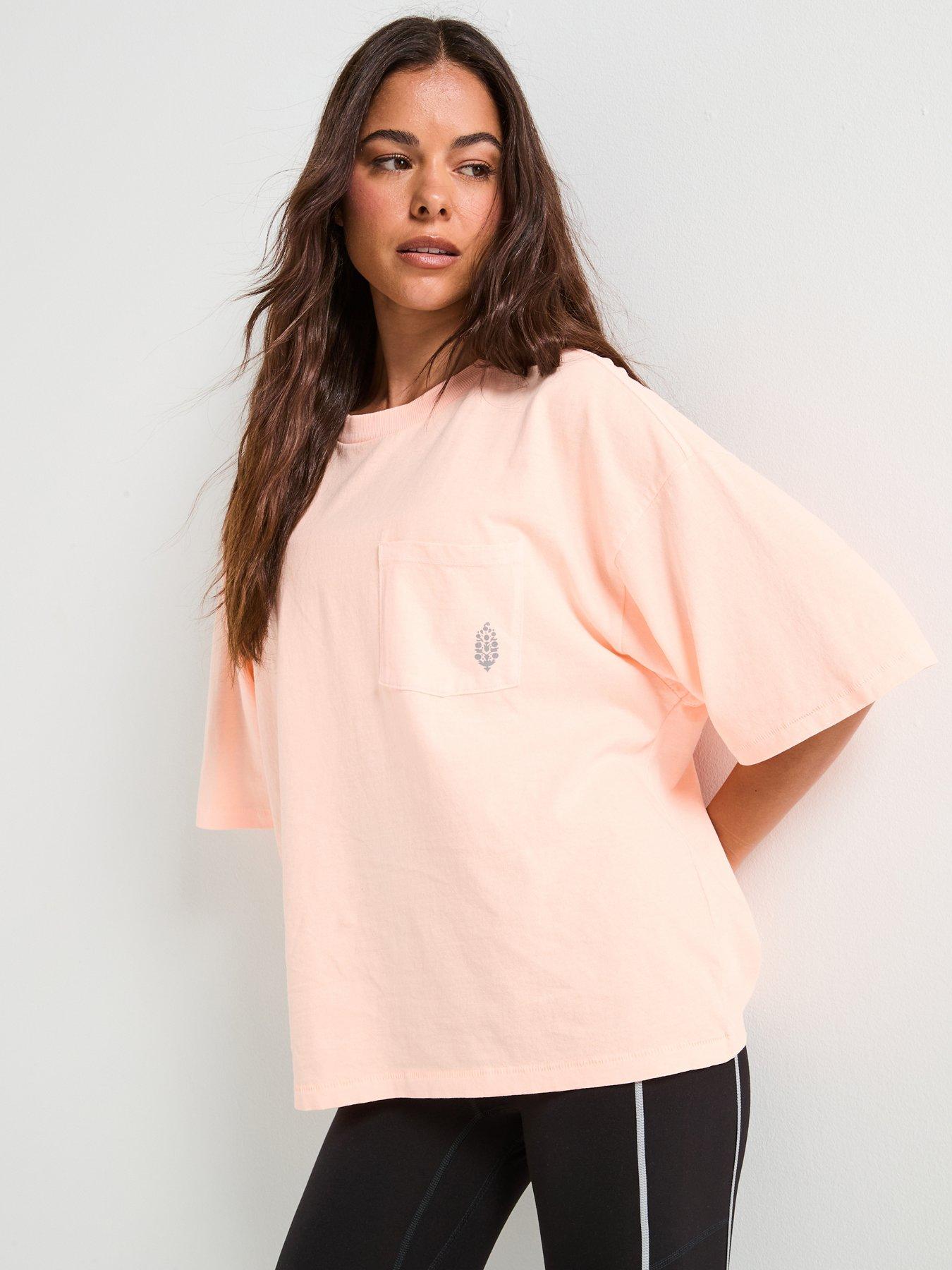 undefined Womens Training Logo Tackle Tee - Pink