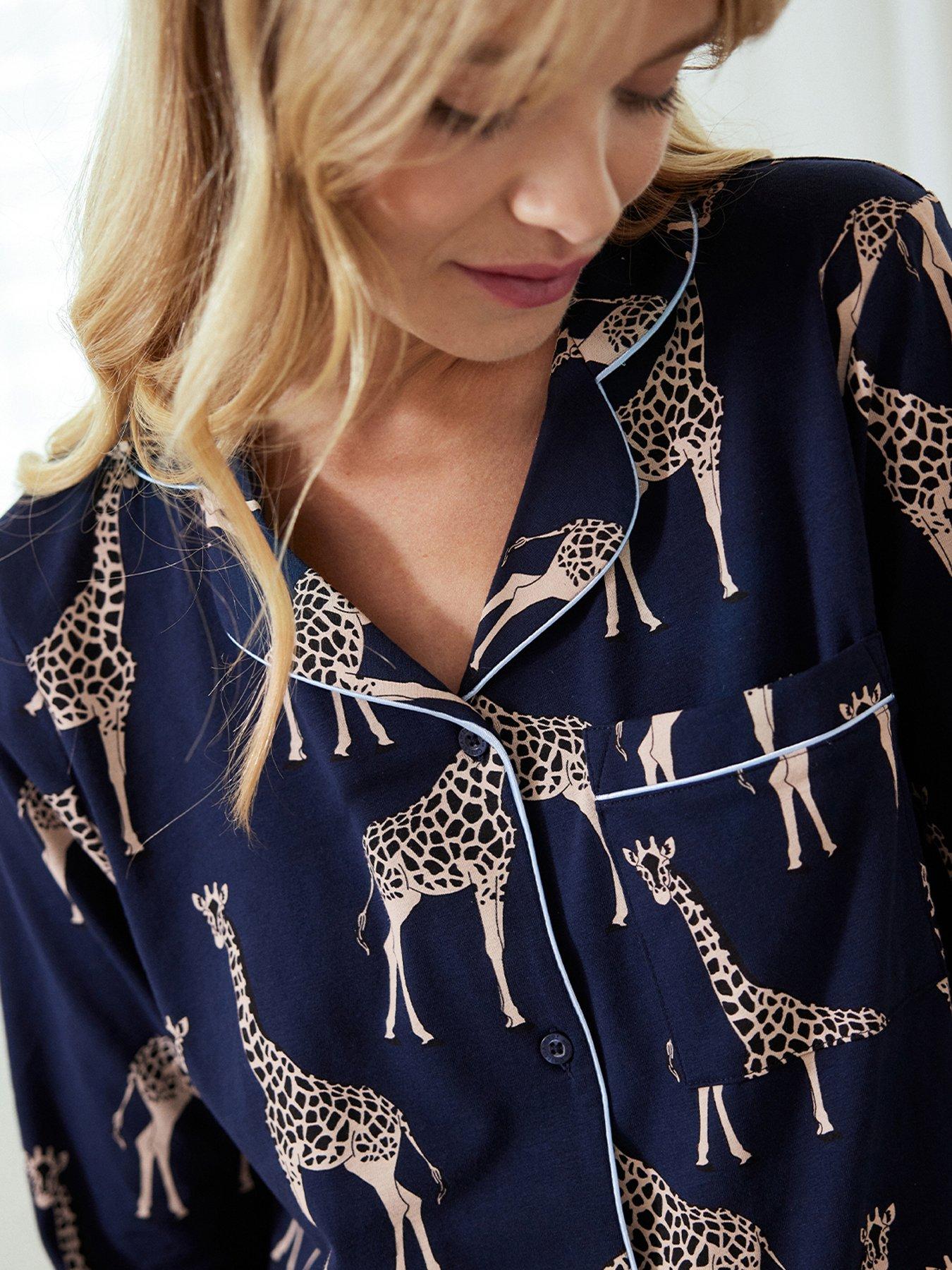 Image 4 of 5 of CHELSEA PEERS Button Up Long Set - Cotton