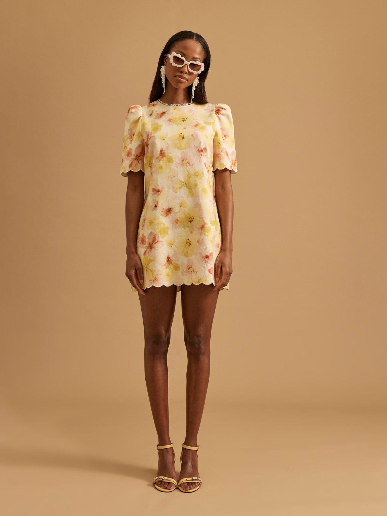 undefined Scallop Shift Dress - Pink