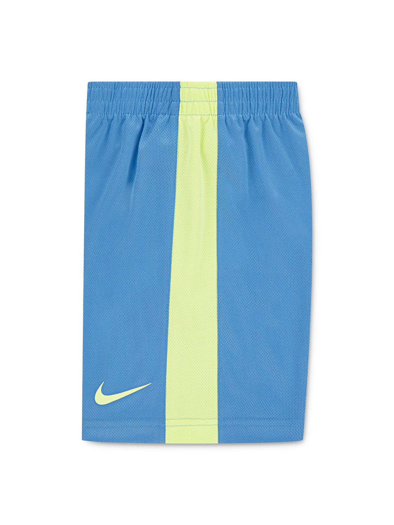 Image 3 of 5 of Nike Kids Boys Swoosh T-Shirt And Shorts Set - Yellow