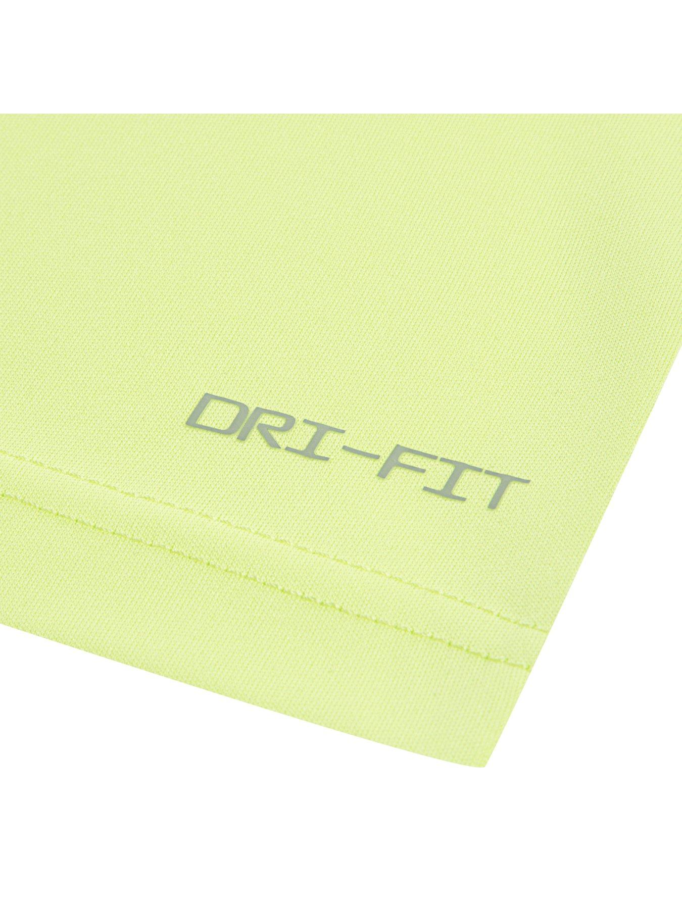 Image 5 of 5 of Nike Kids Boys Swoosh T-Shirt And Shorts Set - Yellow