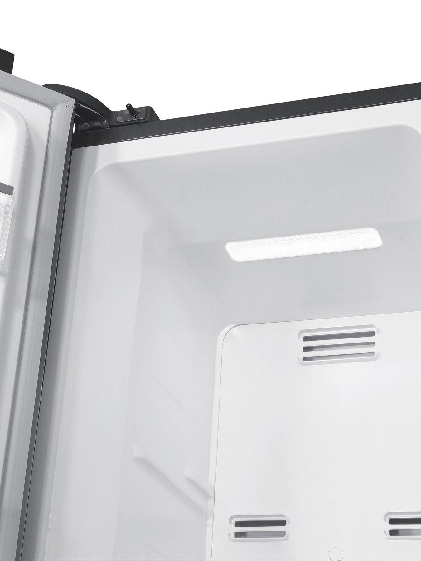 Image 4 of 7 of Indesit INGF6441XP4UK American Side-by-Side 442l&nbsp;Total No Frost Fridge Freezer - Silver