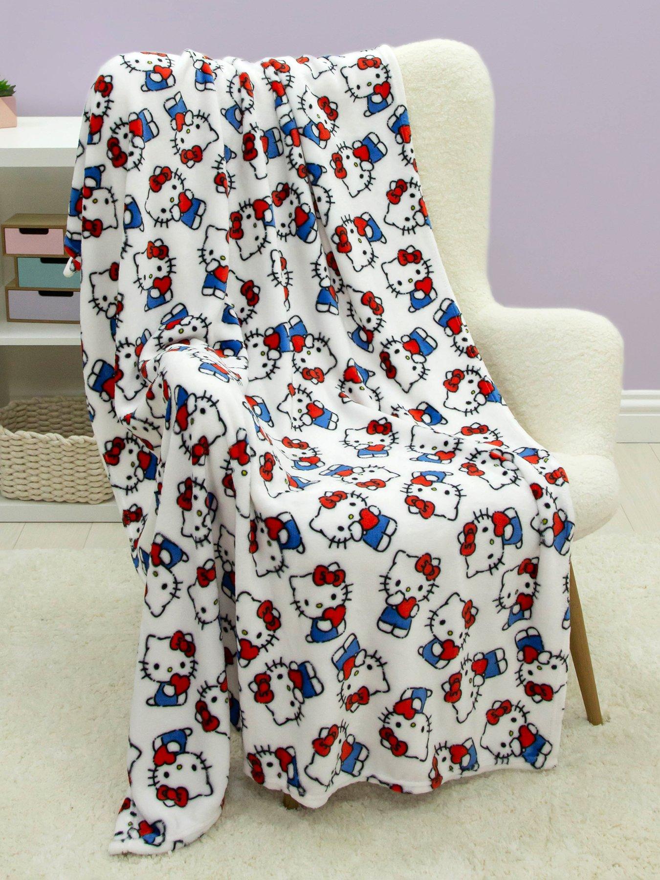 Product photograph of Hello Kitty Heartheld Rotary Fleece Blanket from very.co.uk