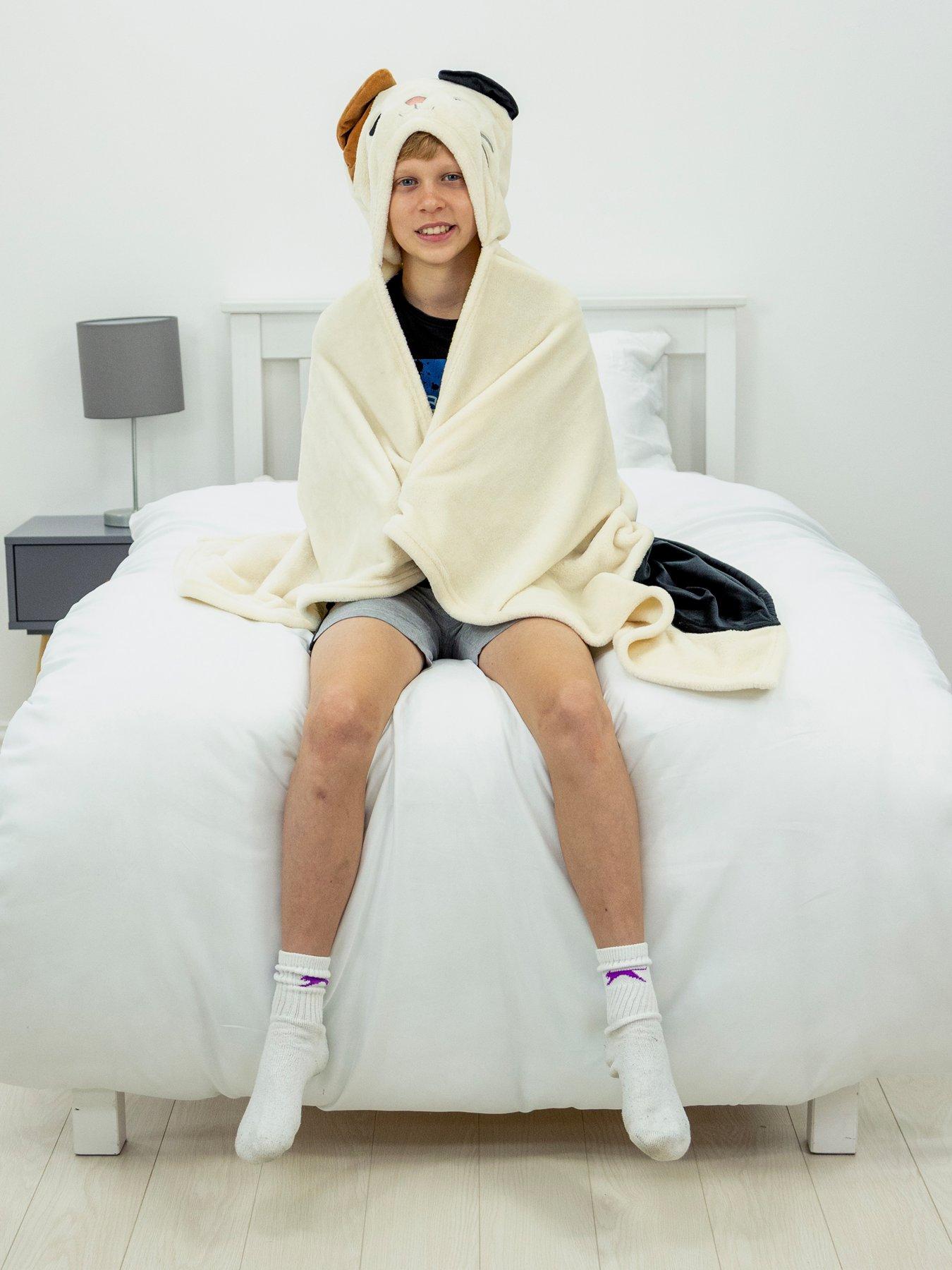 Image 4 of 7 of Squishmallows Camcat 3D Hooded Fleece Blanket