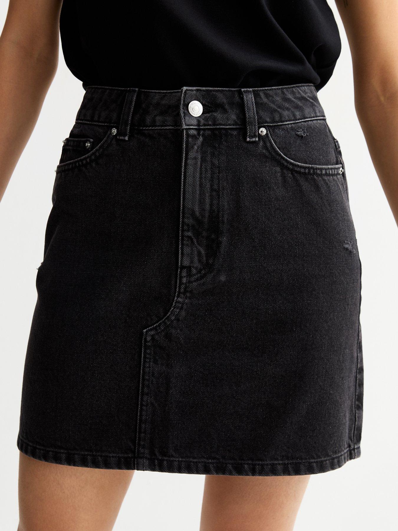 Image 4 of 5 of New Look Denim A-Line Skirt - Black