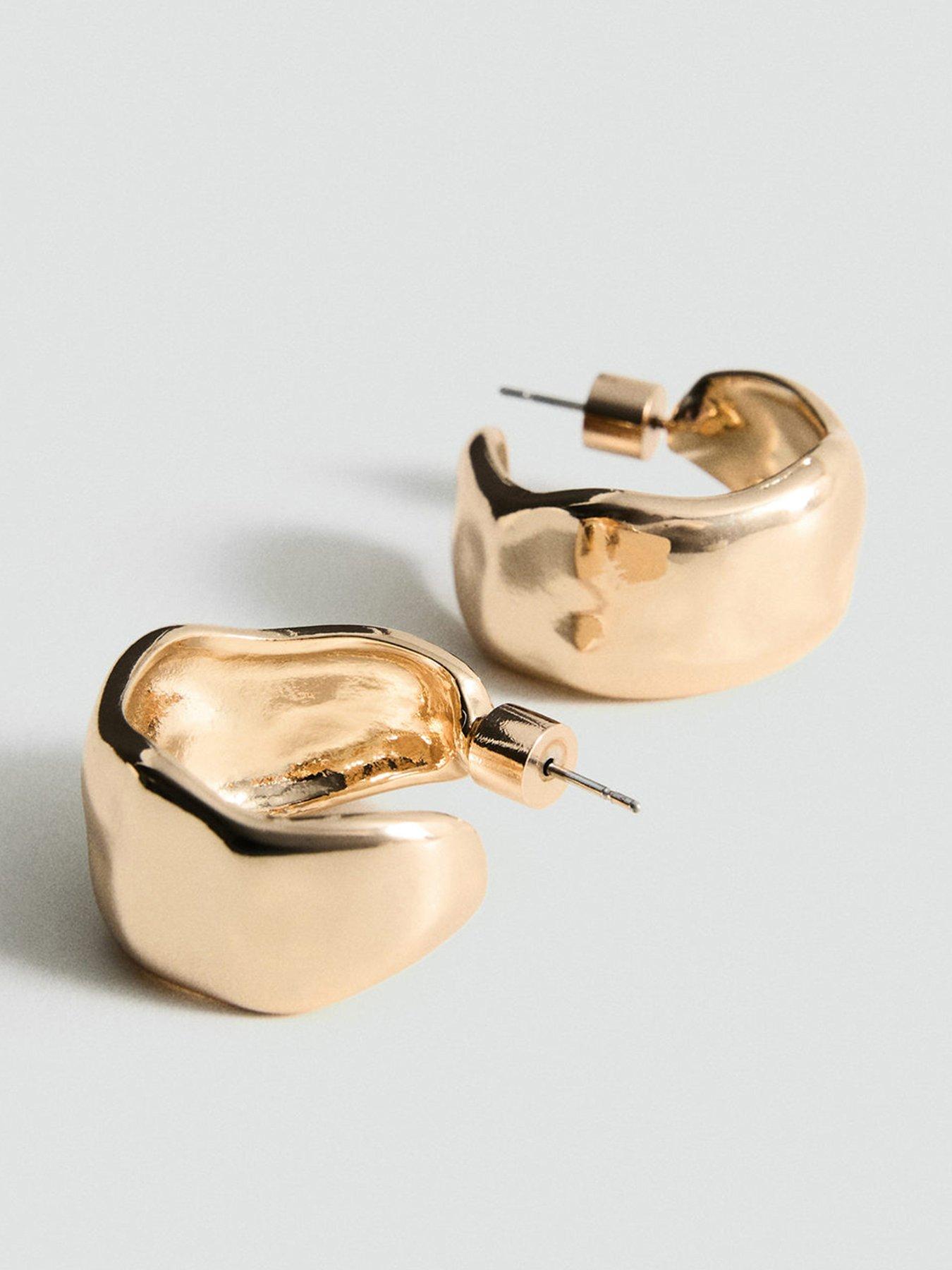 undefined Twisted Hoop Earrings - Gold