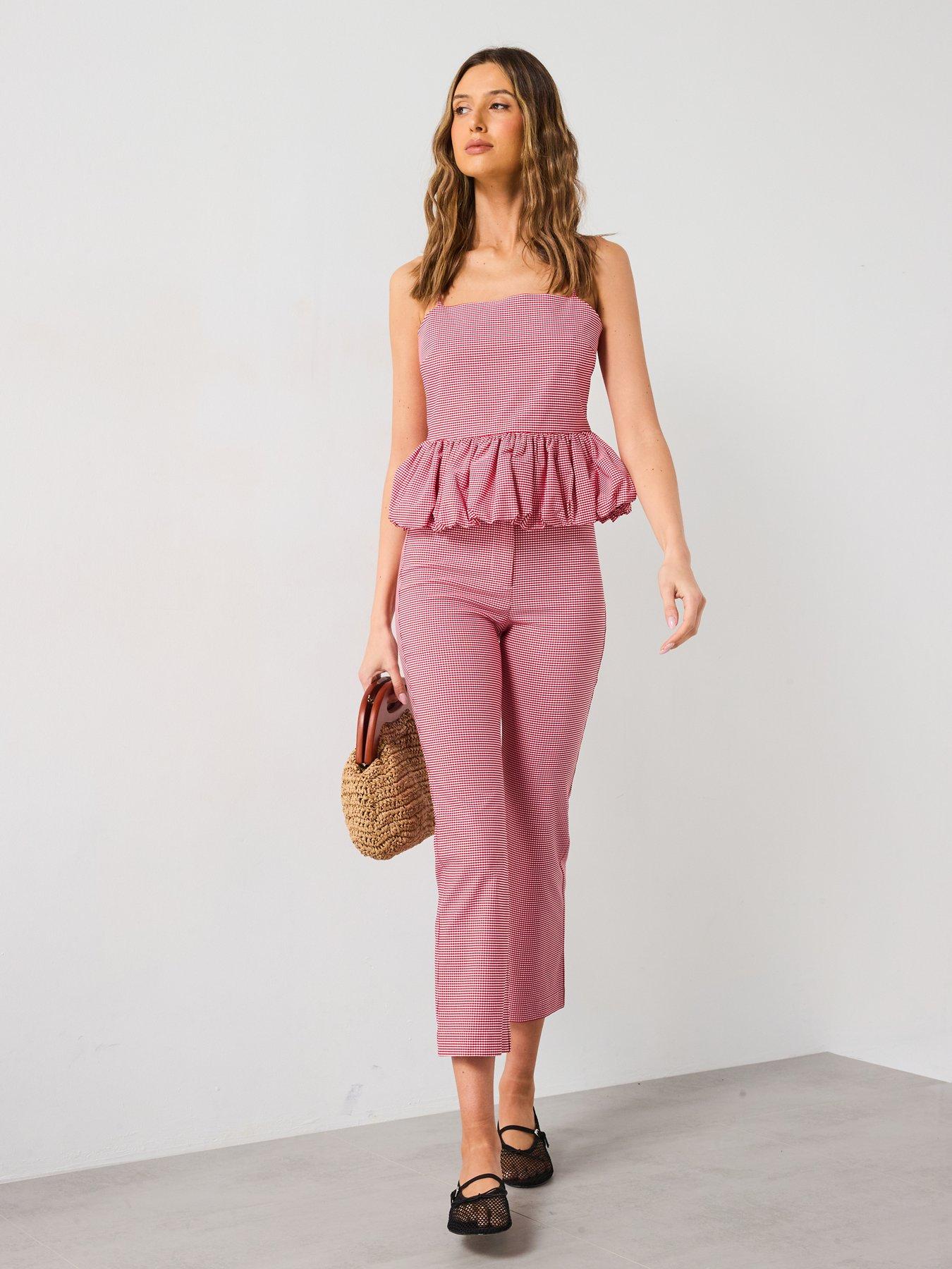 Image 3 of 6 of Mango Gingham Cropped Pants - Red