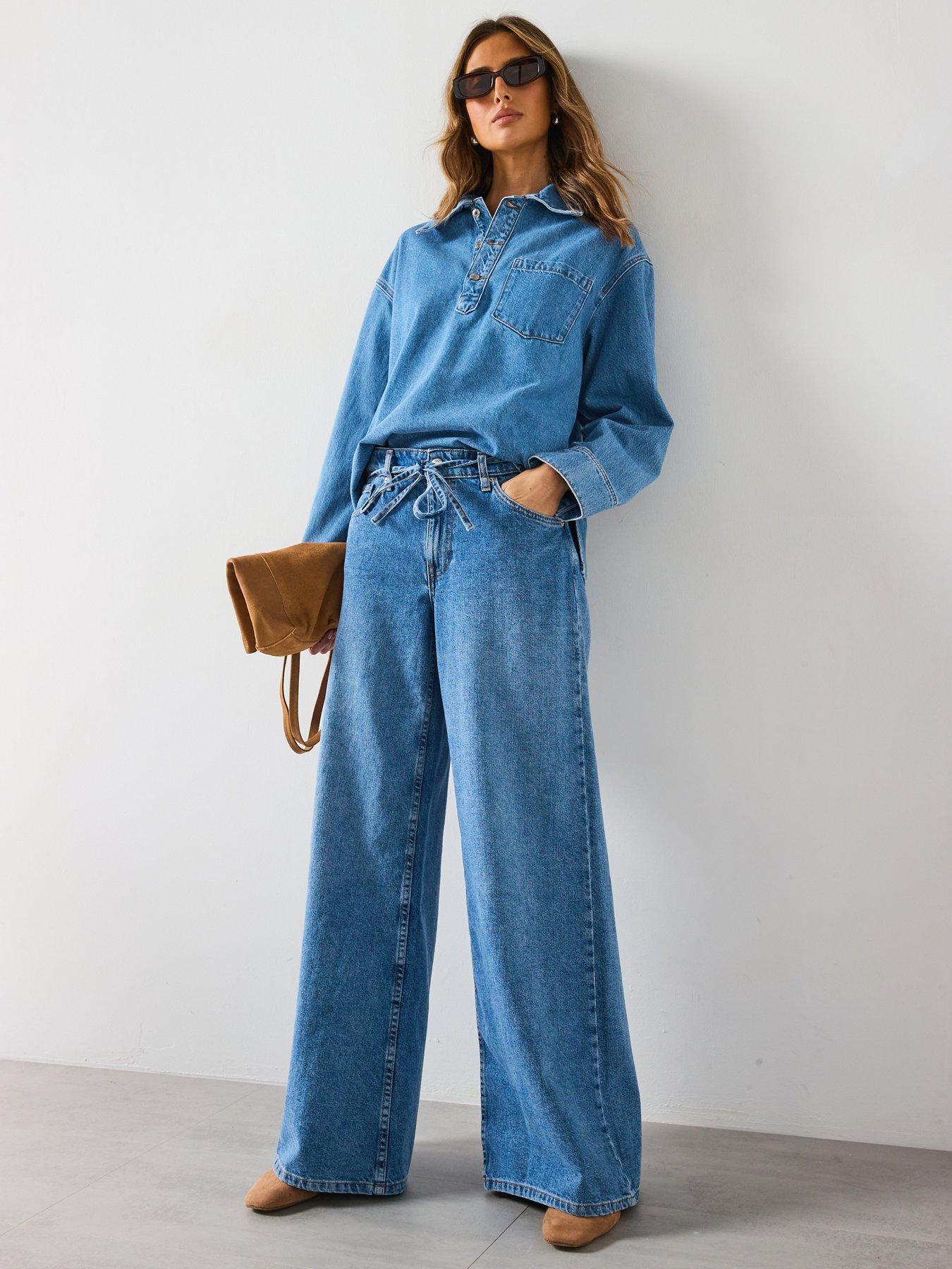 Image 3 of 6 of Mango Low-Rise Wideleg Jeans With Belt - Blue