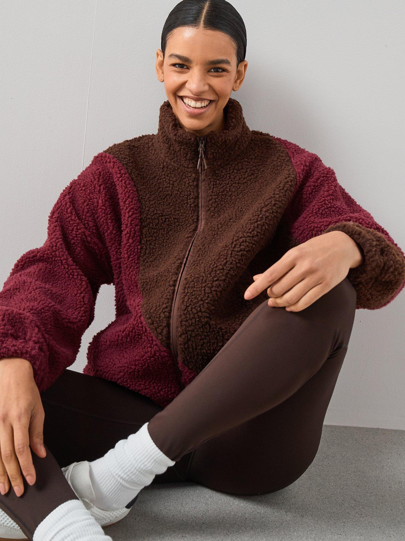 Image 4 of 7 of The Very Collection Colour Block Borg Fleece- Burgundy