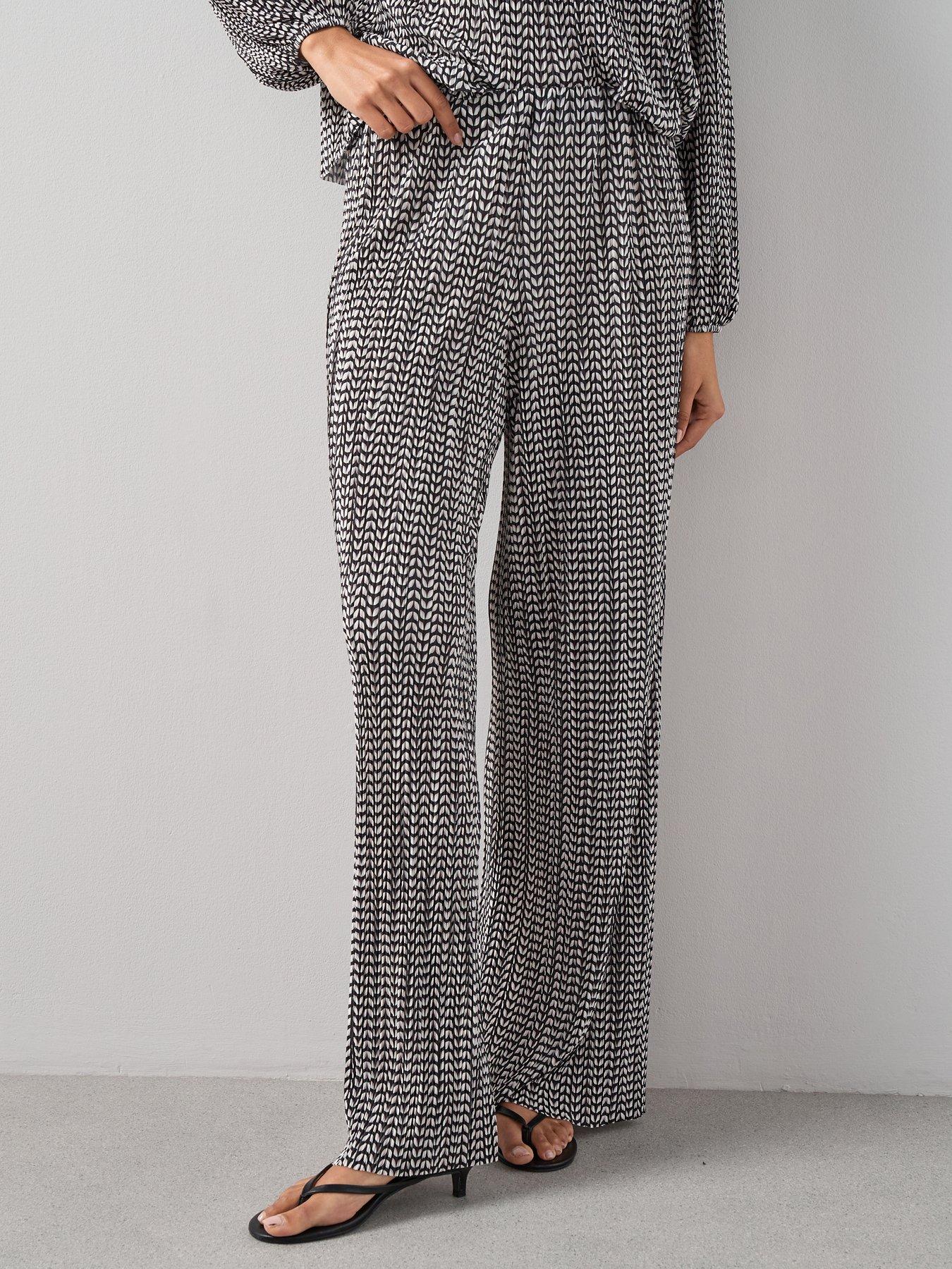 The Very Collection Plisse Printed Co Ord Bottom