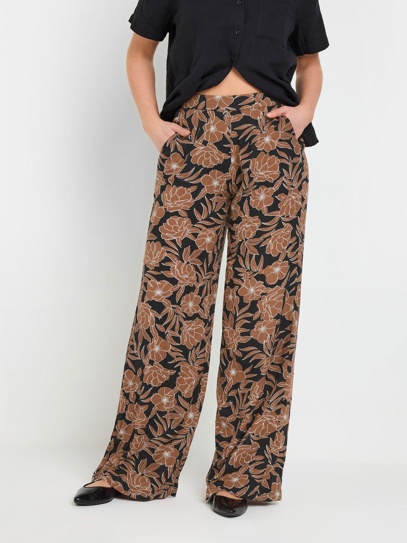 Image 3 of 4 of Long Tall Sally Tall Floral Wide Leg Trouser 34"