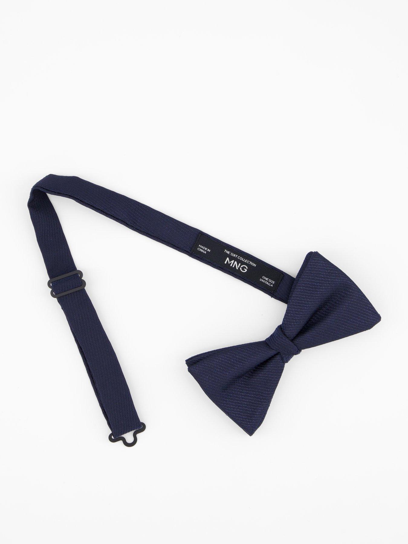 Image 3 of 4 of Mango Tailored Bow Tie - Navy