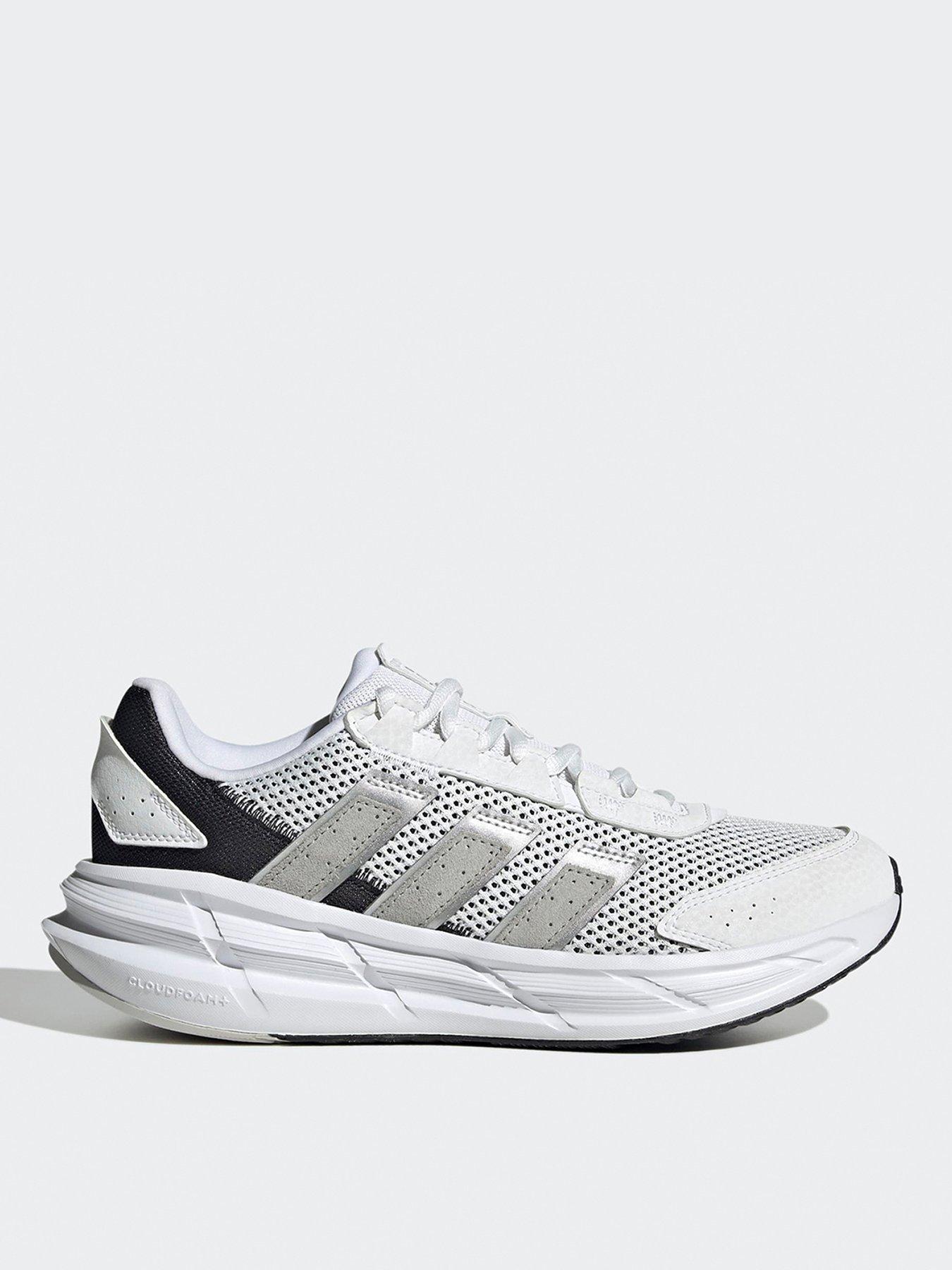adidas Sportswear Women's Astrastar Trainers, Ftwr White/Silver Met/Black, Size 3.5, Women