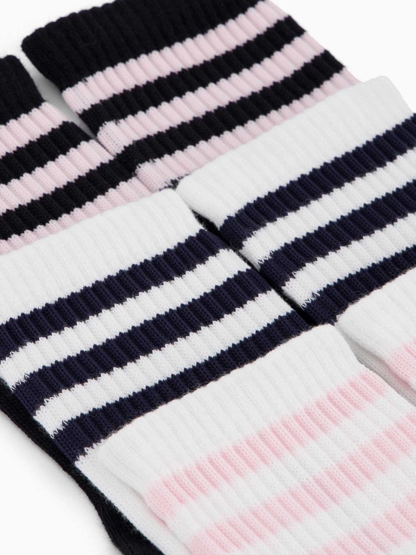 Image 4 of 4 of adidas Originals Women's 3 Stripe Crew Socks 3 Pack - Black/White