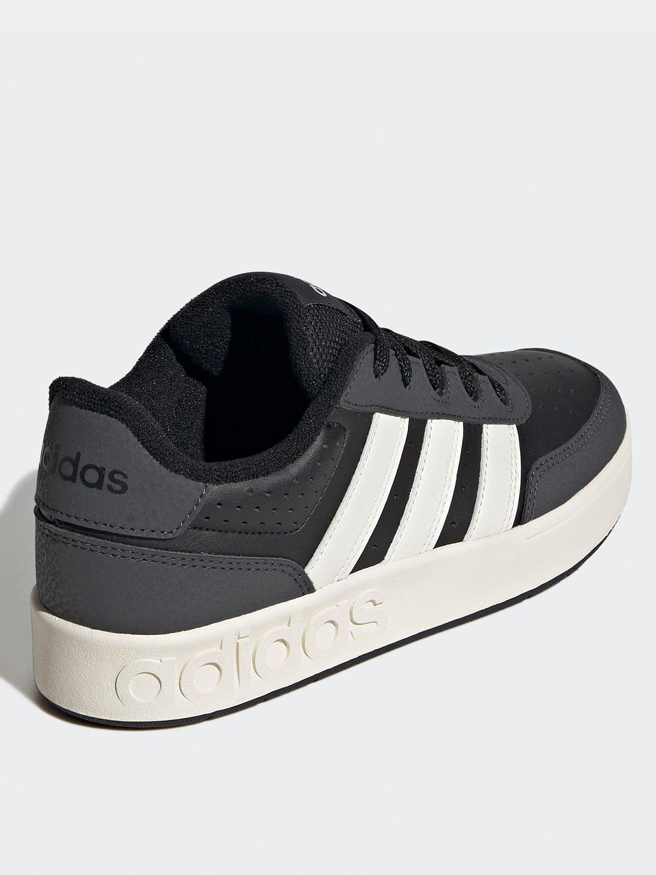 Image 3 of 6 of adidas Sportswear Junior Breakbase Trainers