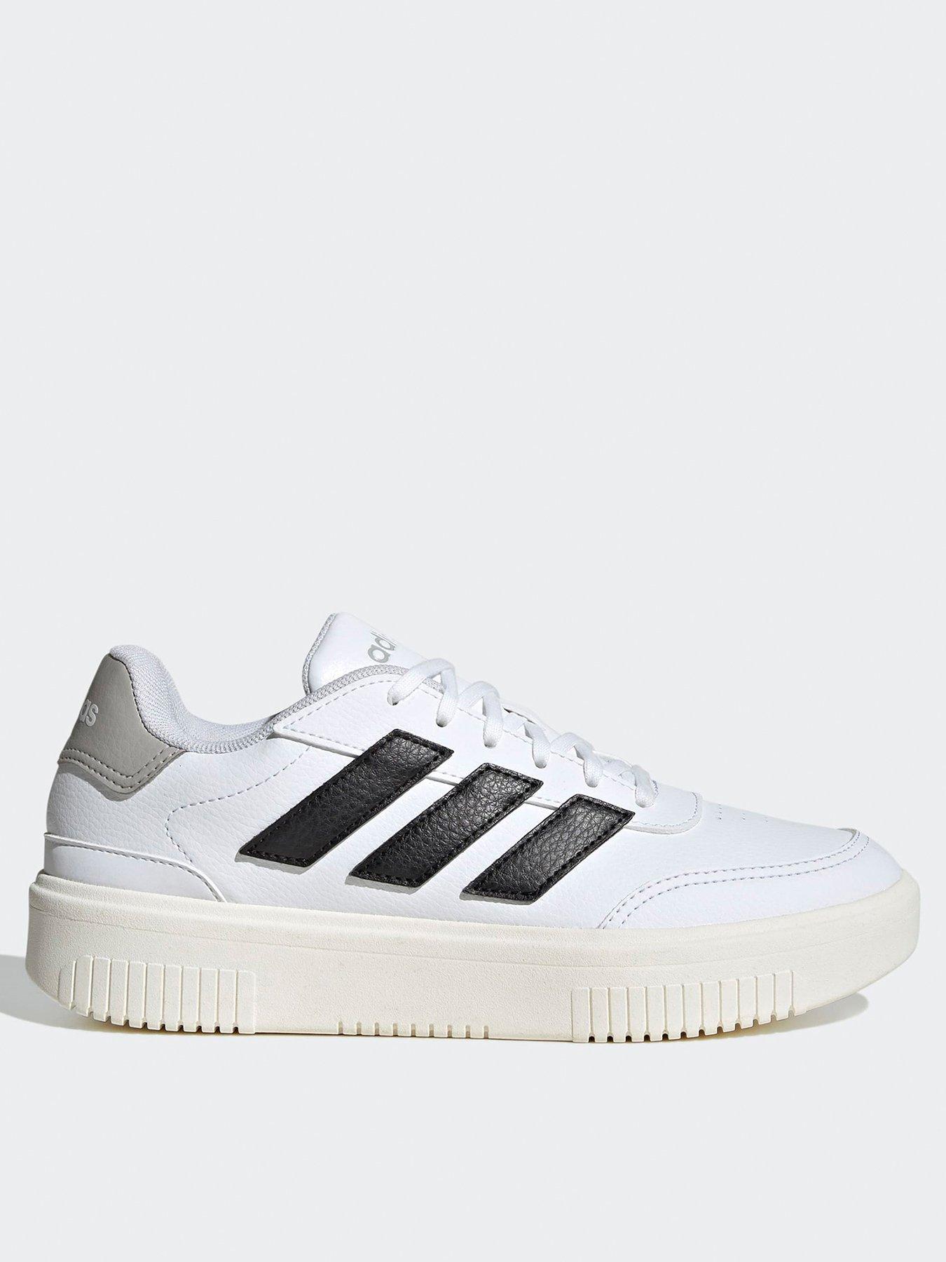 undefined Women's Courtblock Bold Trainers - White