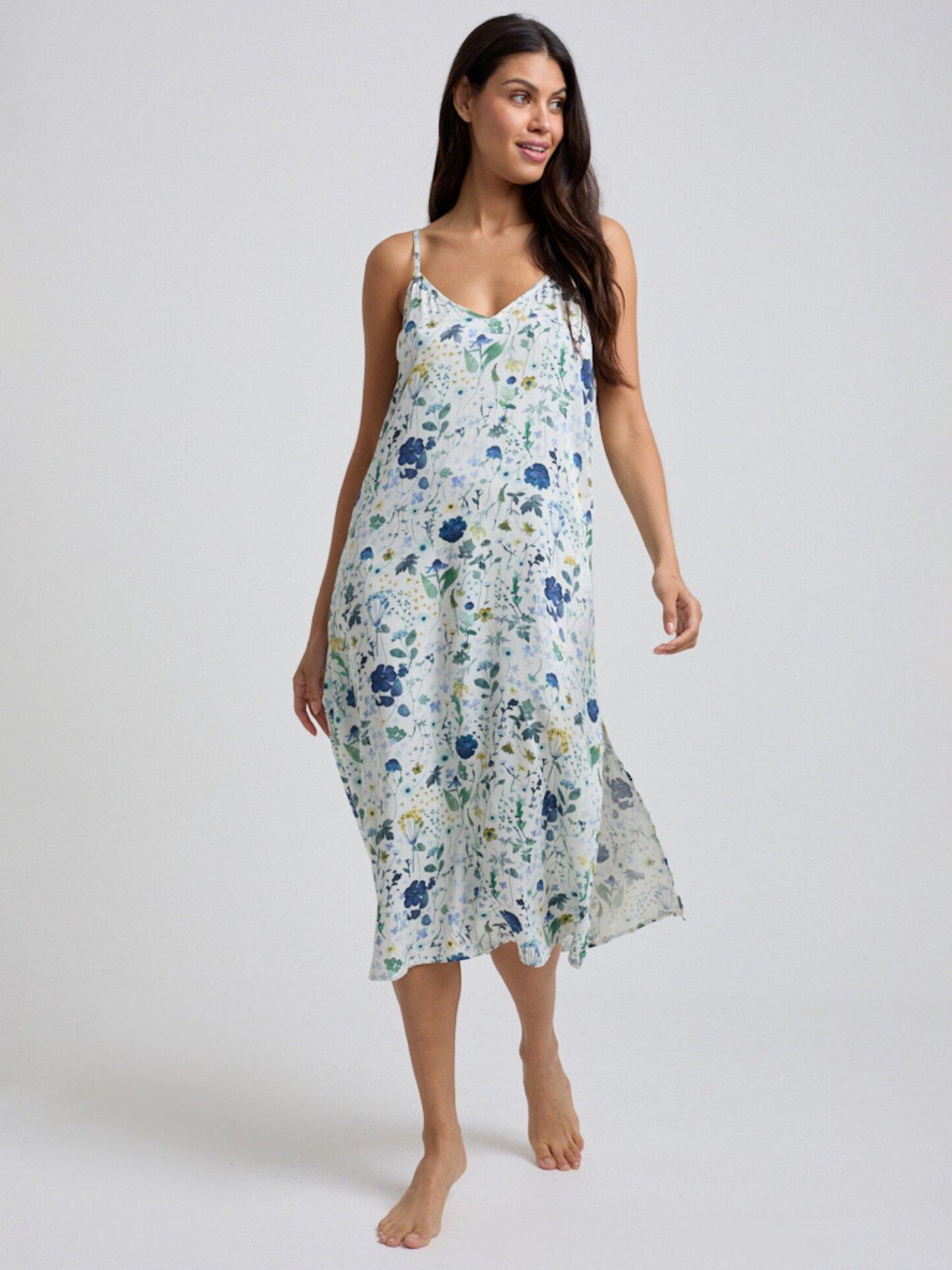 undefined Rosie V-Neck Floral Print Nightie - Ecru