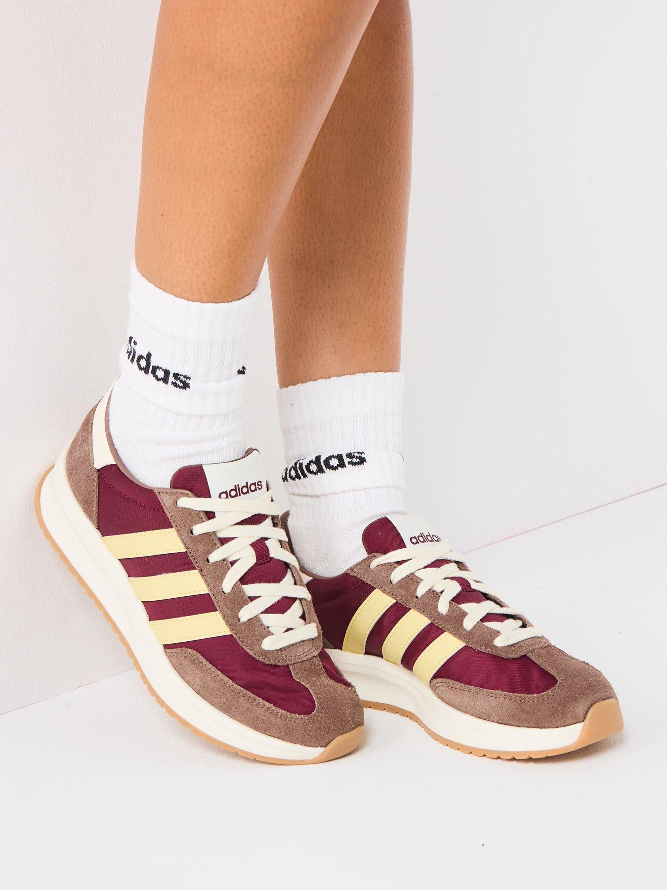 adidas Sportswear: Women's Run 70s 2.0 Trainers - Brown