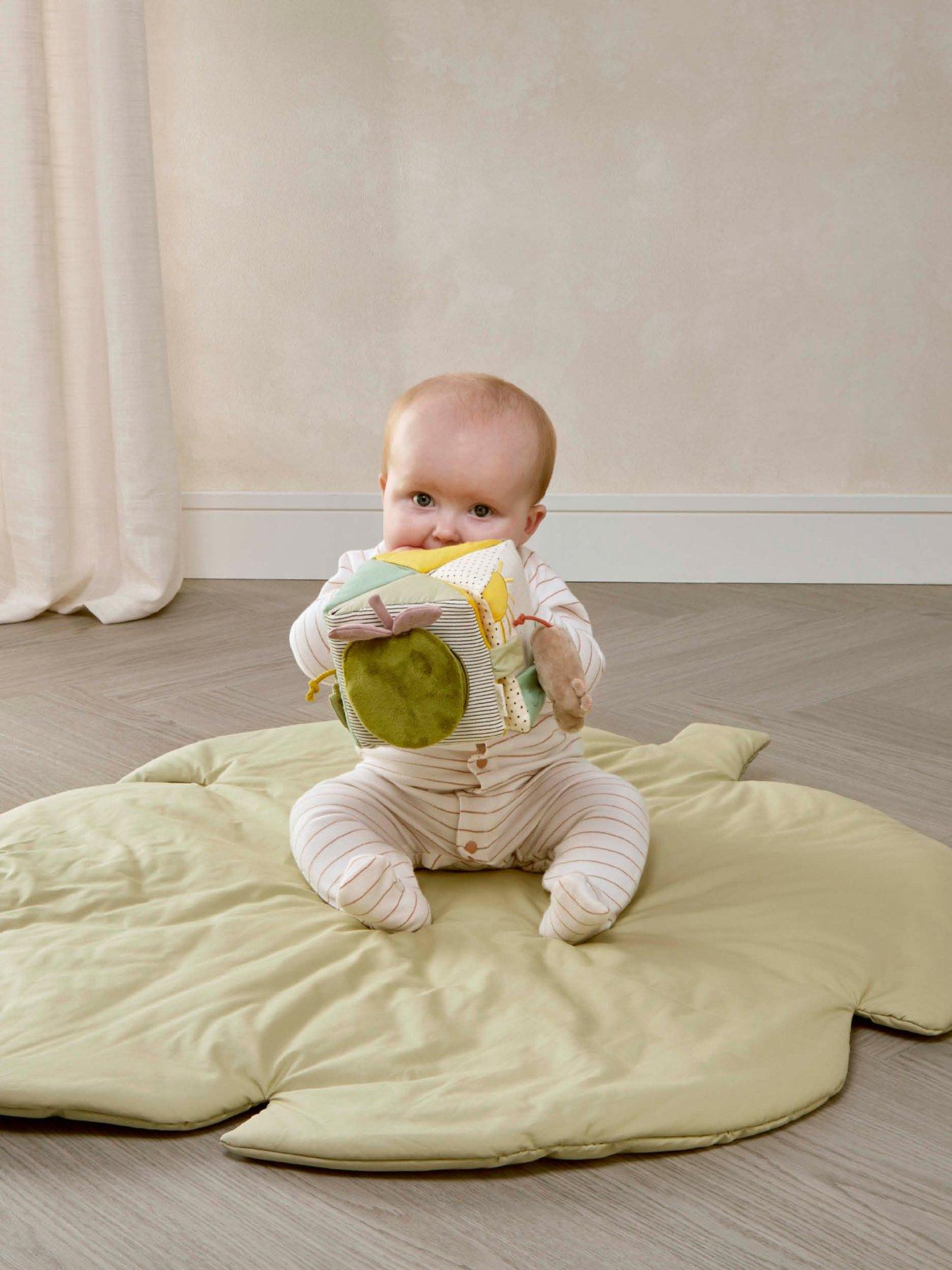 Image 4 of 7 of Mamas & Papas Born to be Wild Activity Folding Cube