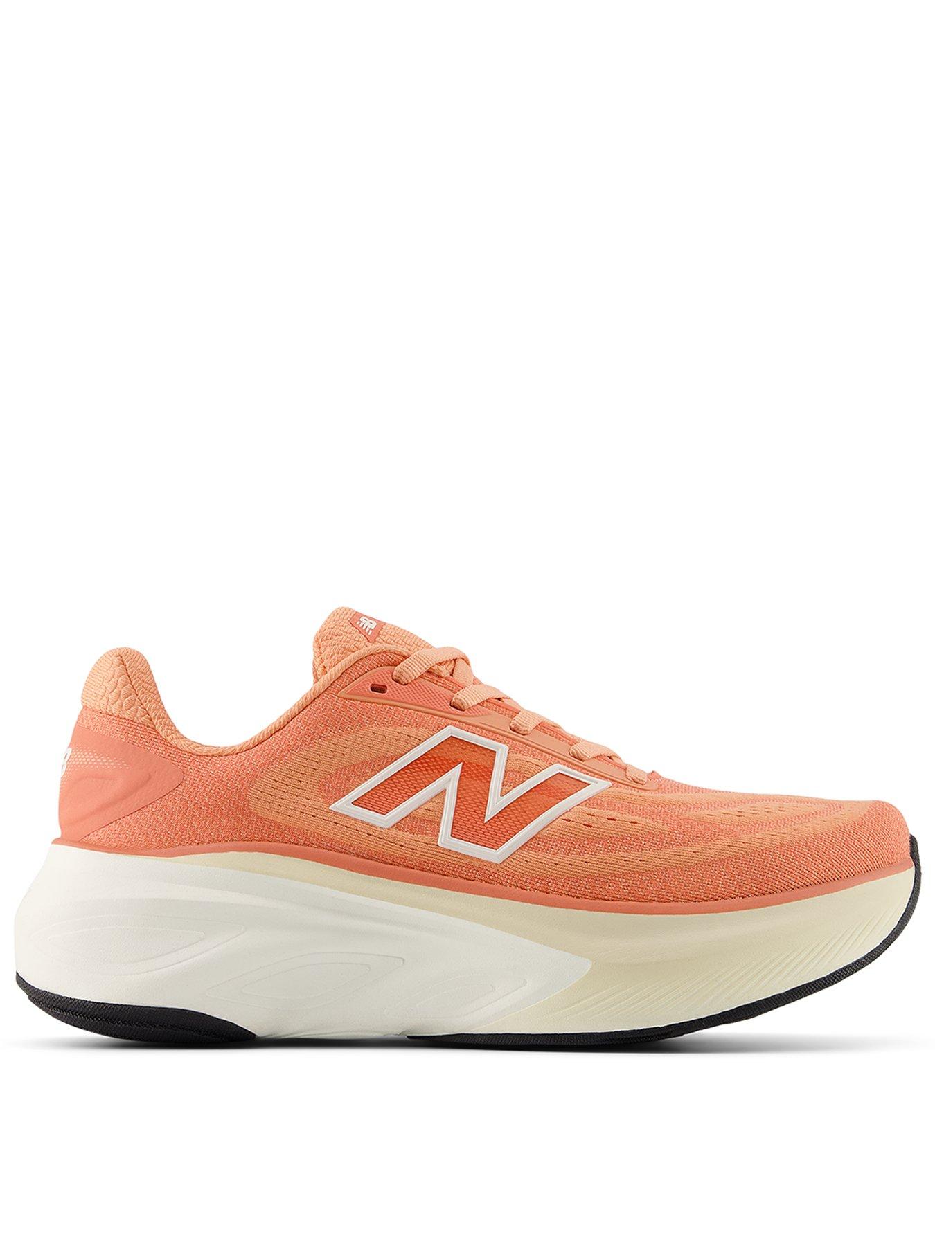 undefined Womens Running Fresh Foam X More V6 Trainers